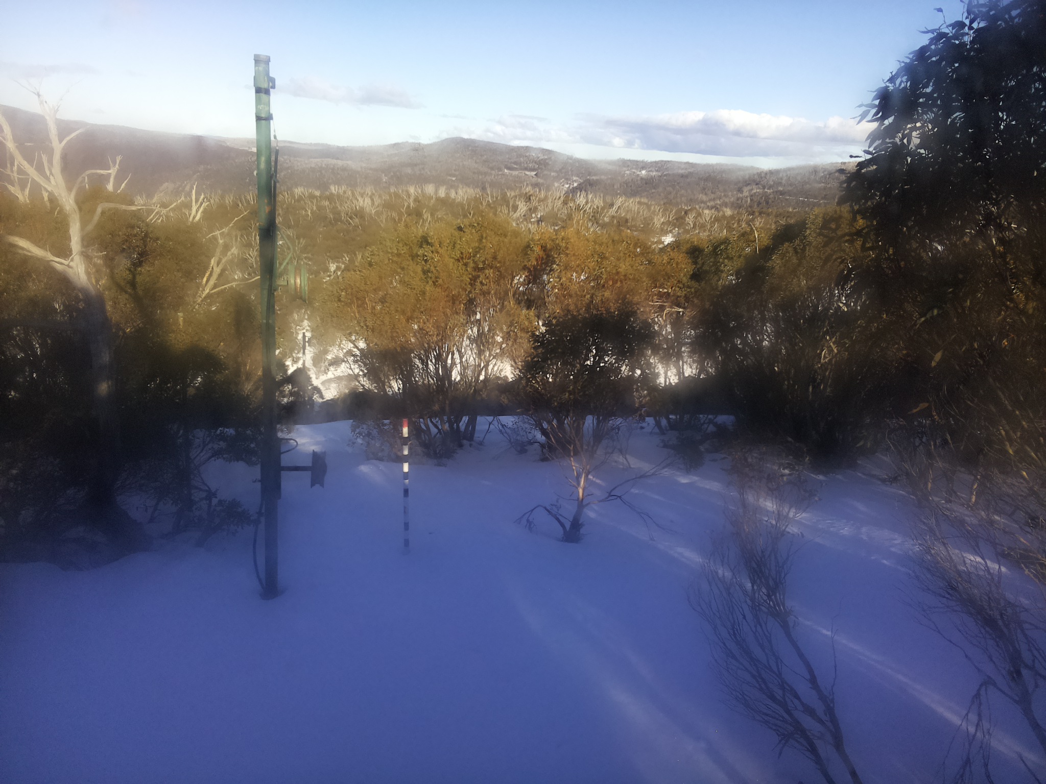 Bogong Web Cam 3:00pm Friday 4th of July 2025
