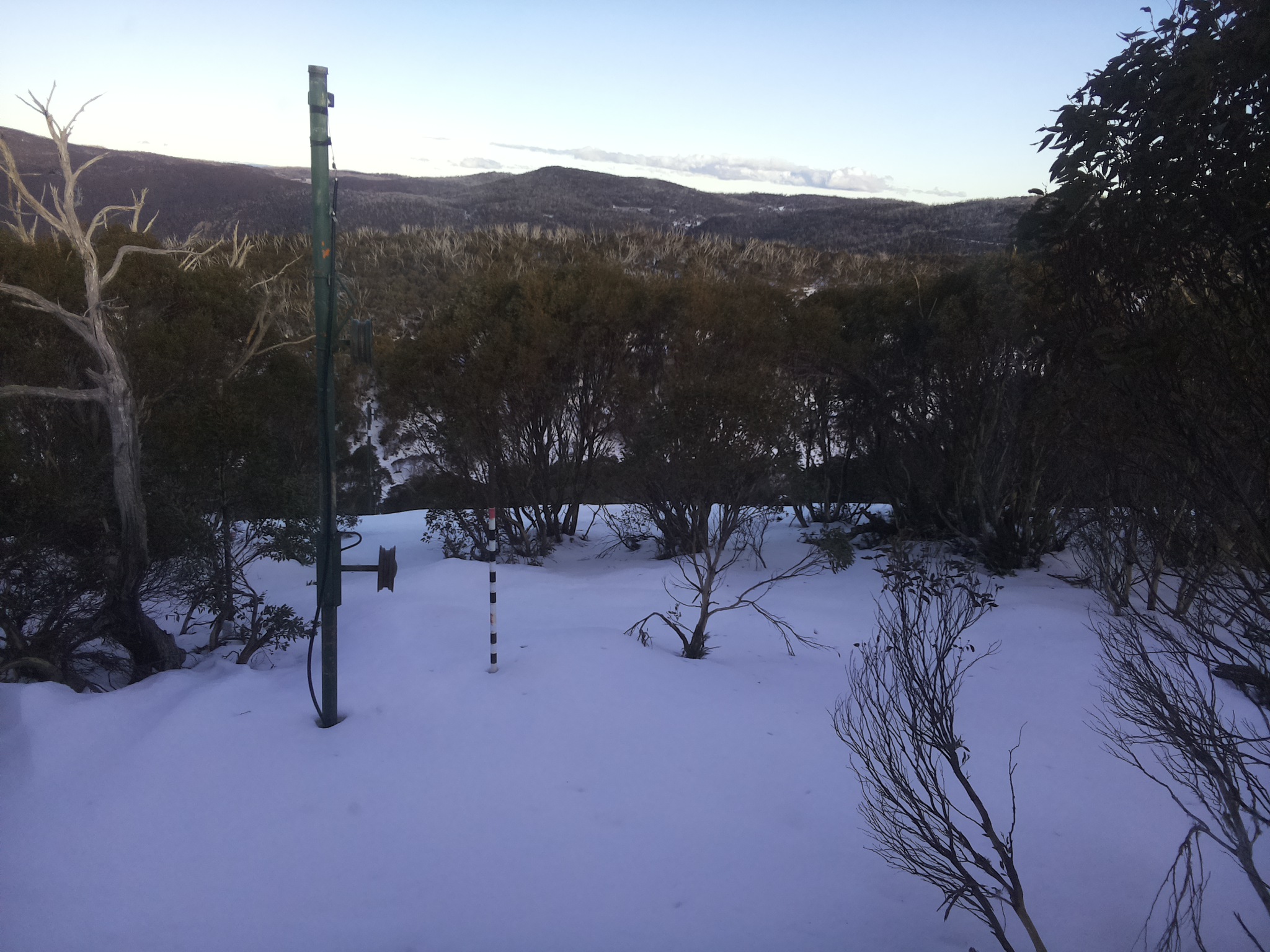 Bogong Web Cam 3:50pm Friday 4th of July 2025