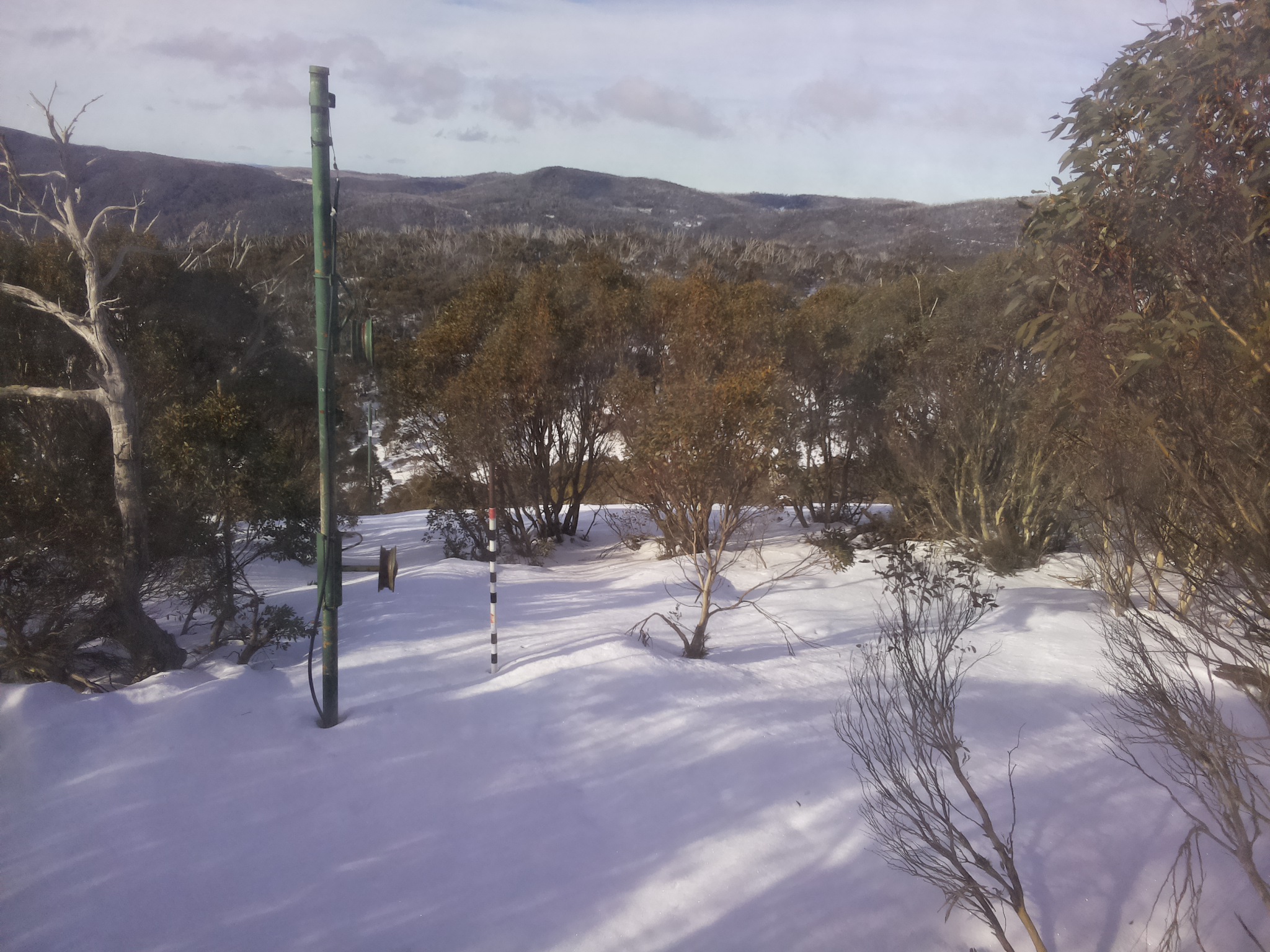 Bogong Web Cam 10:10am Saturday 5th of July 2025