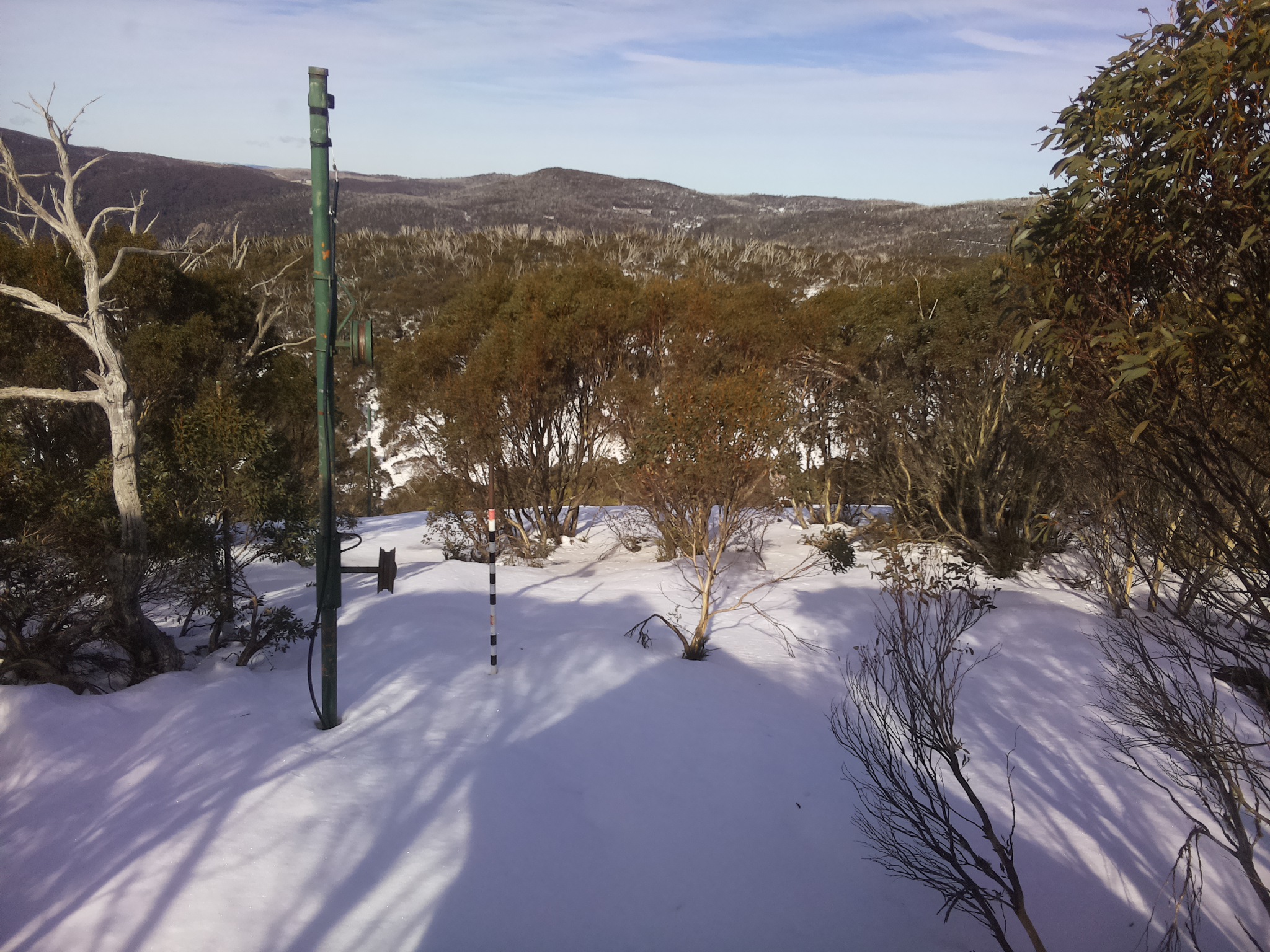 Bogong Web Cam 1:00pm Saturday 5th of July 2025