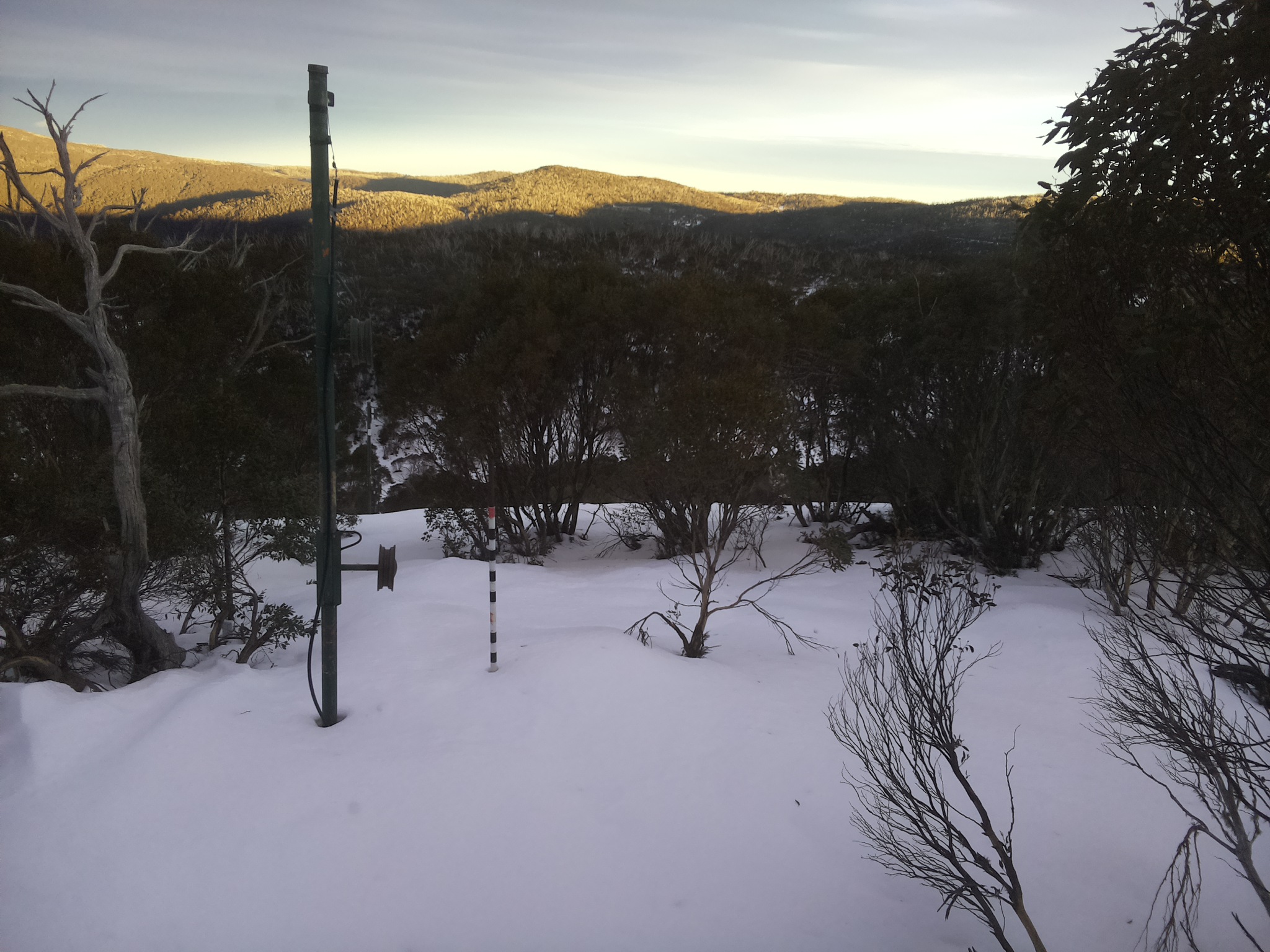 Bogong Web Cam 4:40pm Saturday 5th of July 2025
