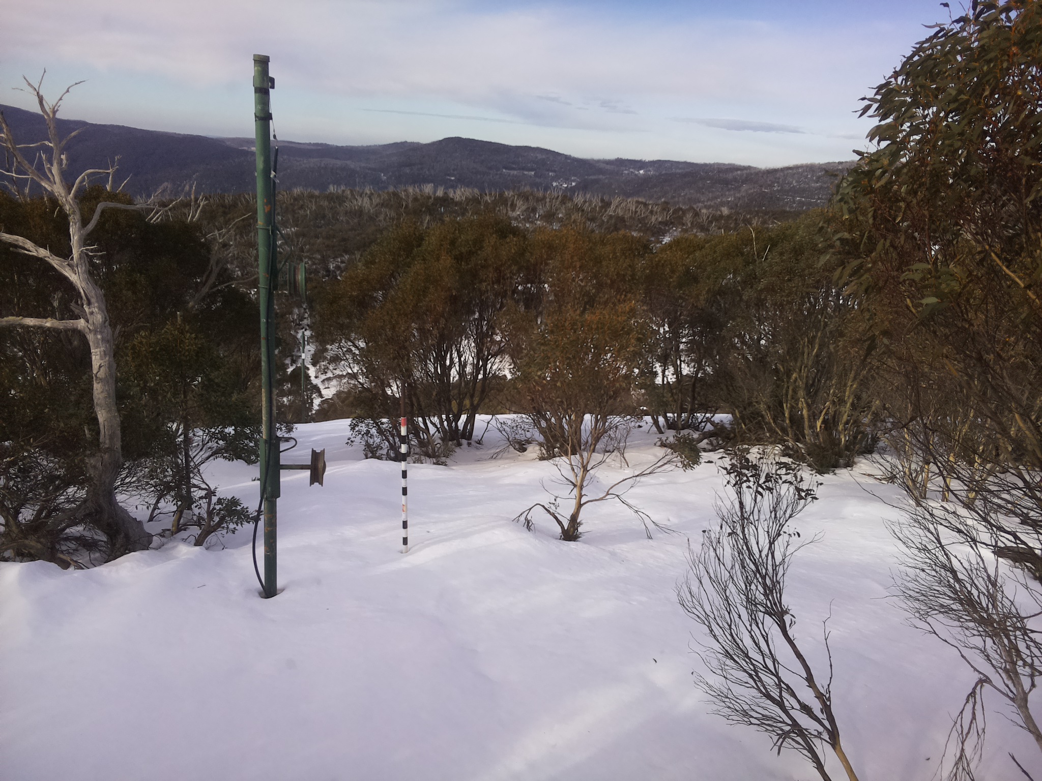 Bogong Web Cam 10:10am Sunday 6th of July 2025