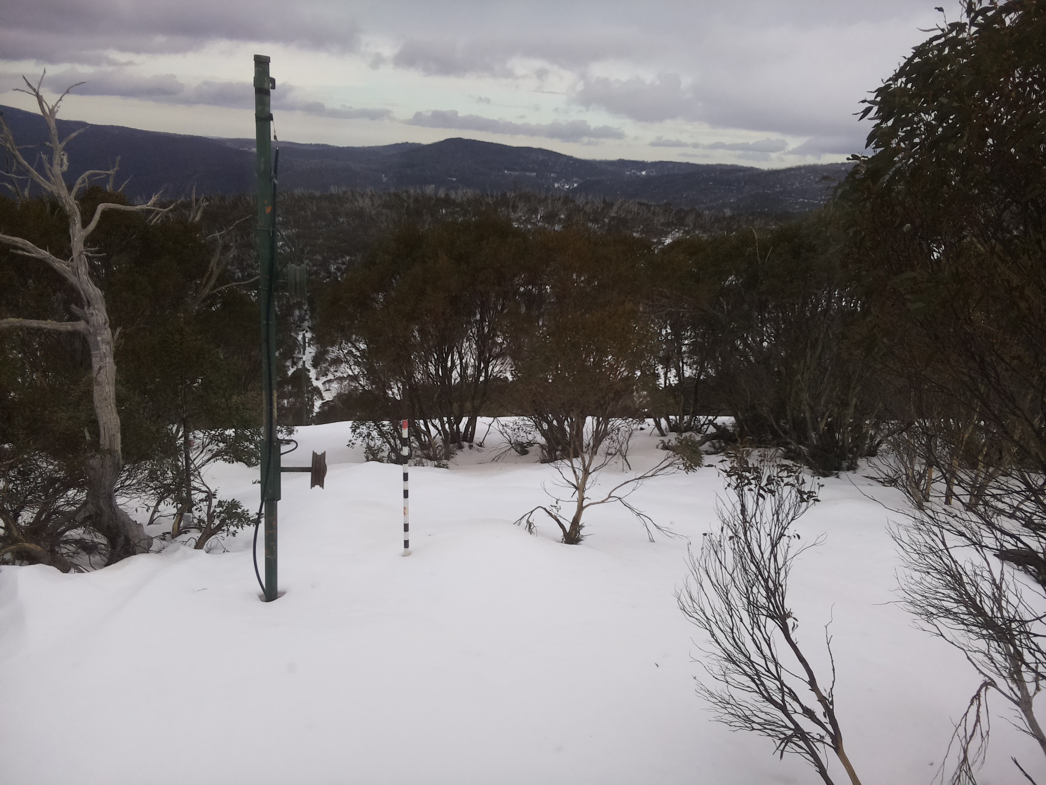 Bogong Web Cam 1:20pm Sunday 6th of July 2025