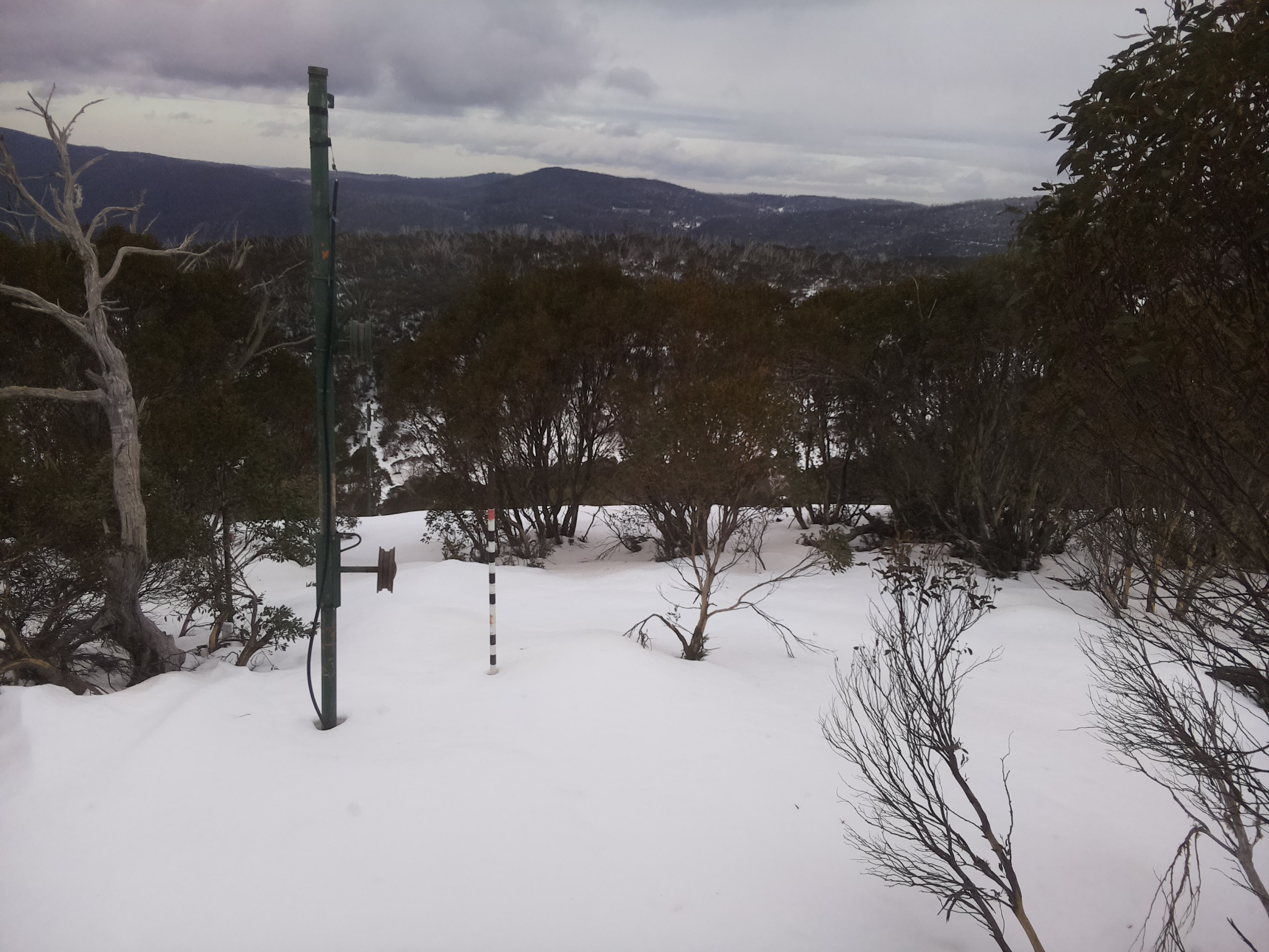 Bogong Web Cam 1:50pm Sunday 6th of July 2025