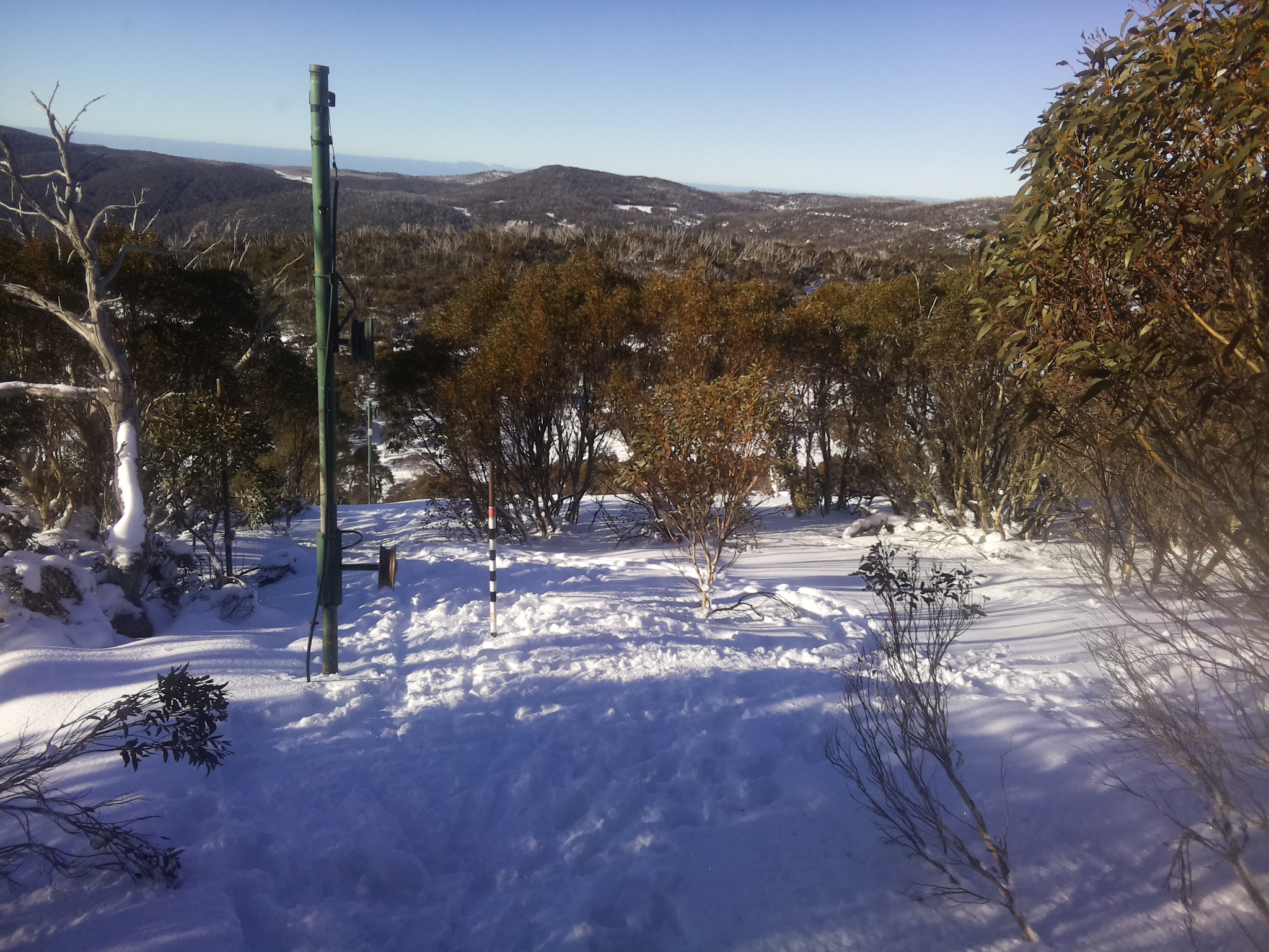 Bogong Web Cam 9:20am Saturday 12th of July 2025