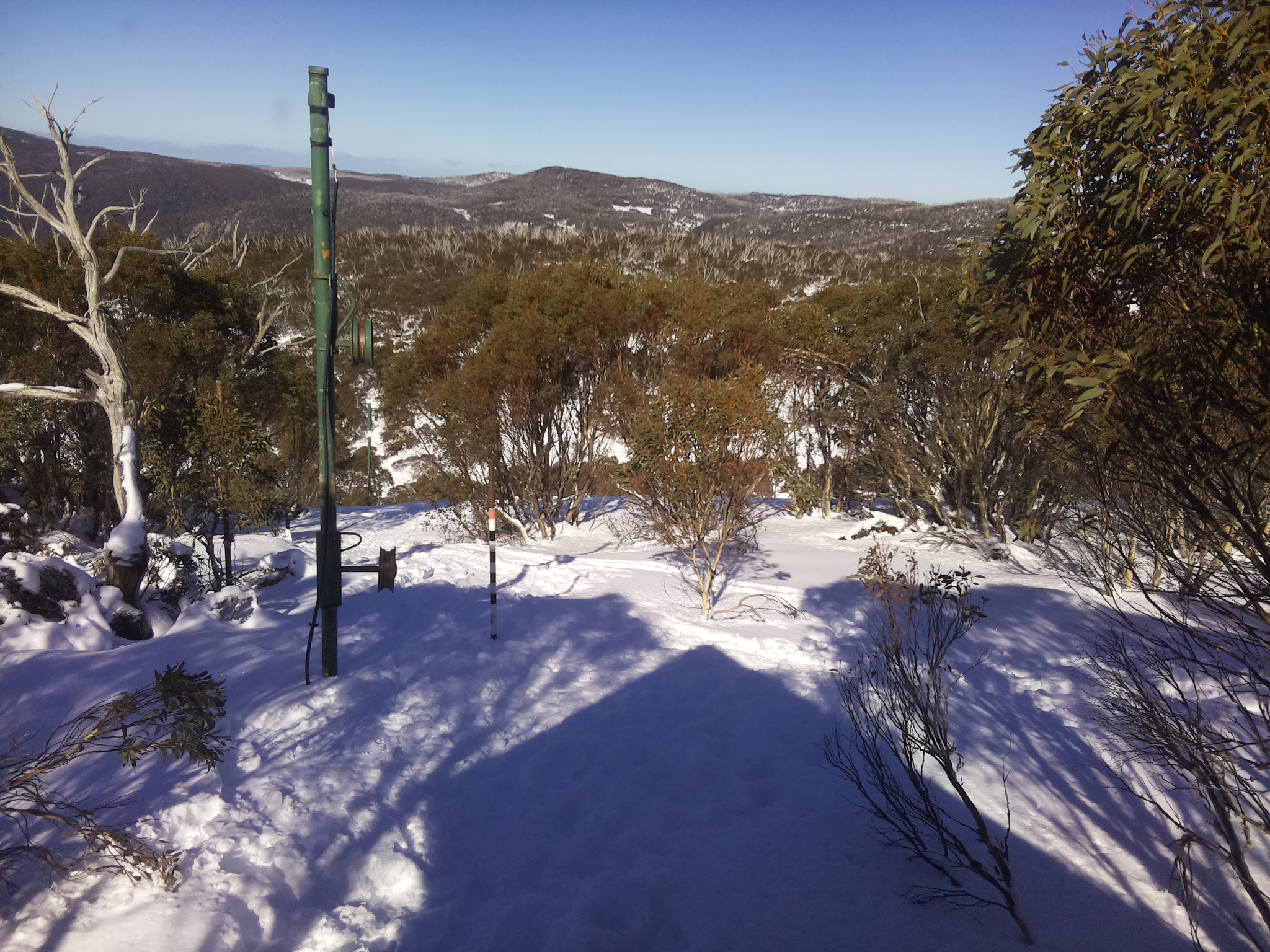 Bogong Web Cam 1:00pm Saturday 12th of July 2025