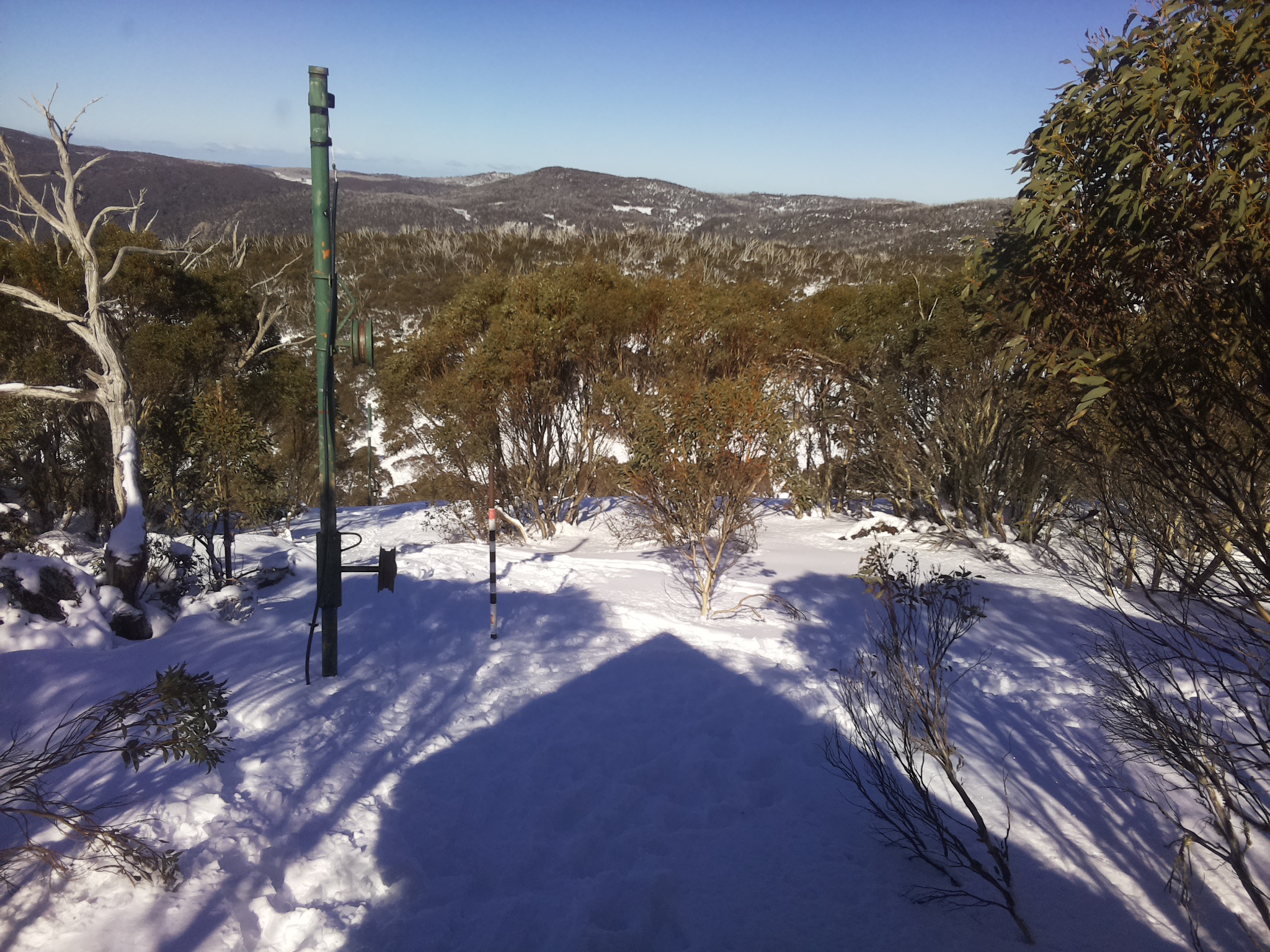 Bogong Web Cam 1:10pm Saturday 12th of July 2025