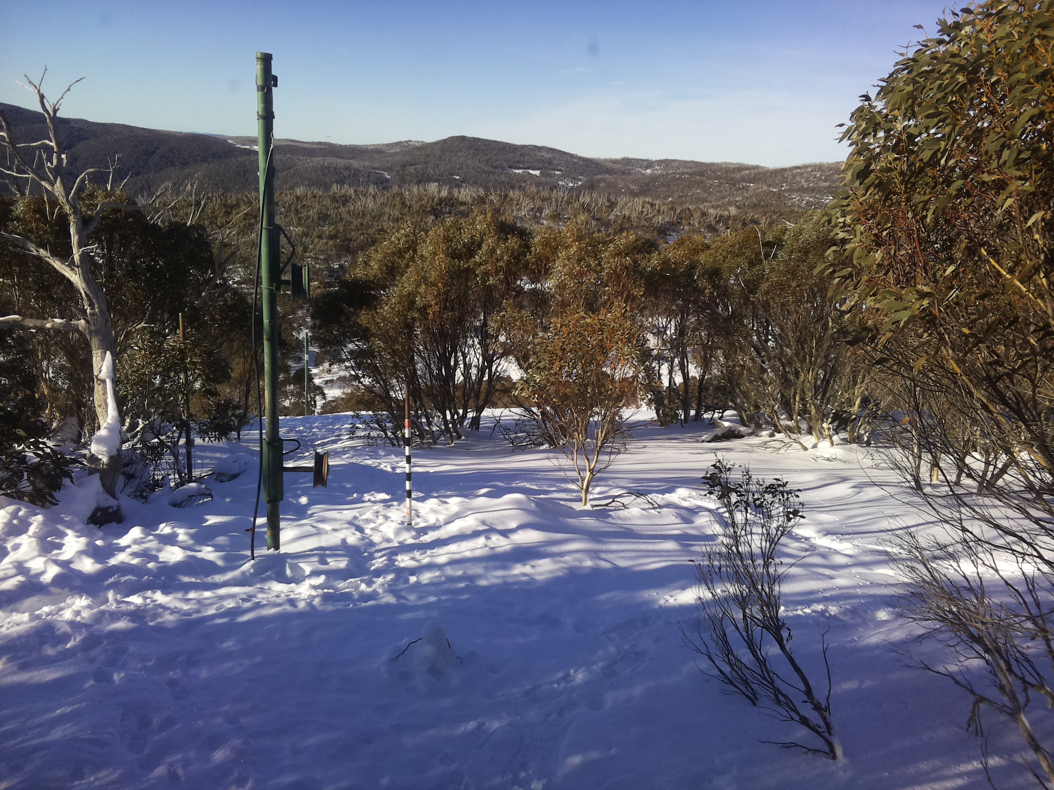 Bogong Web Cam 9:10am Saturday 19th of July 2025