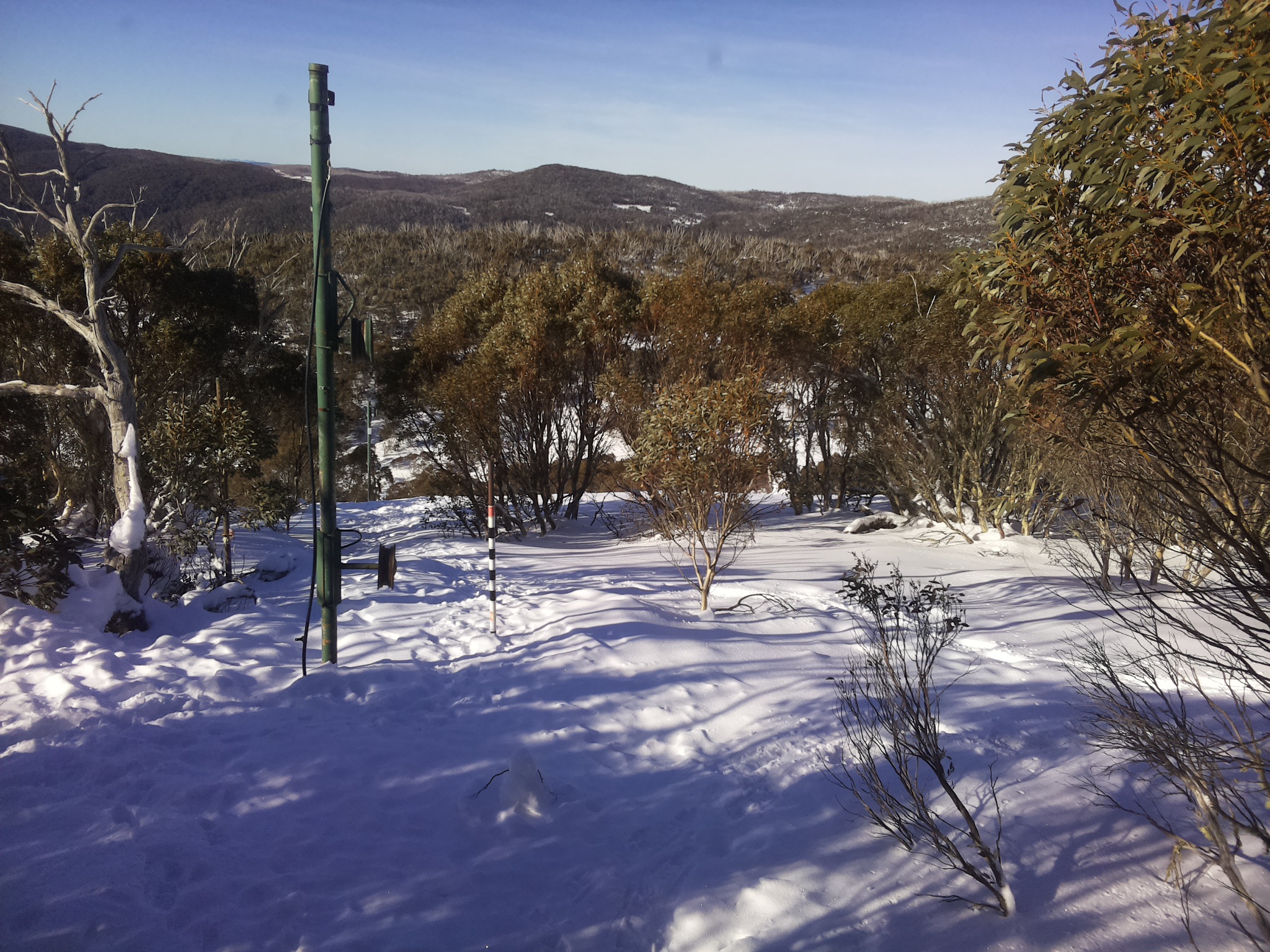 Bogong Web Cam 9:40am Saturday 19th of July 2025