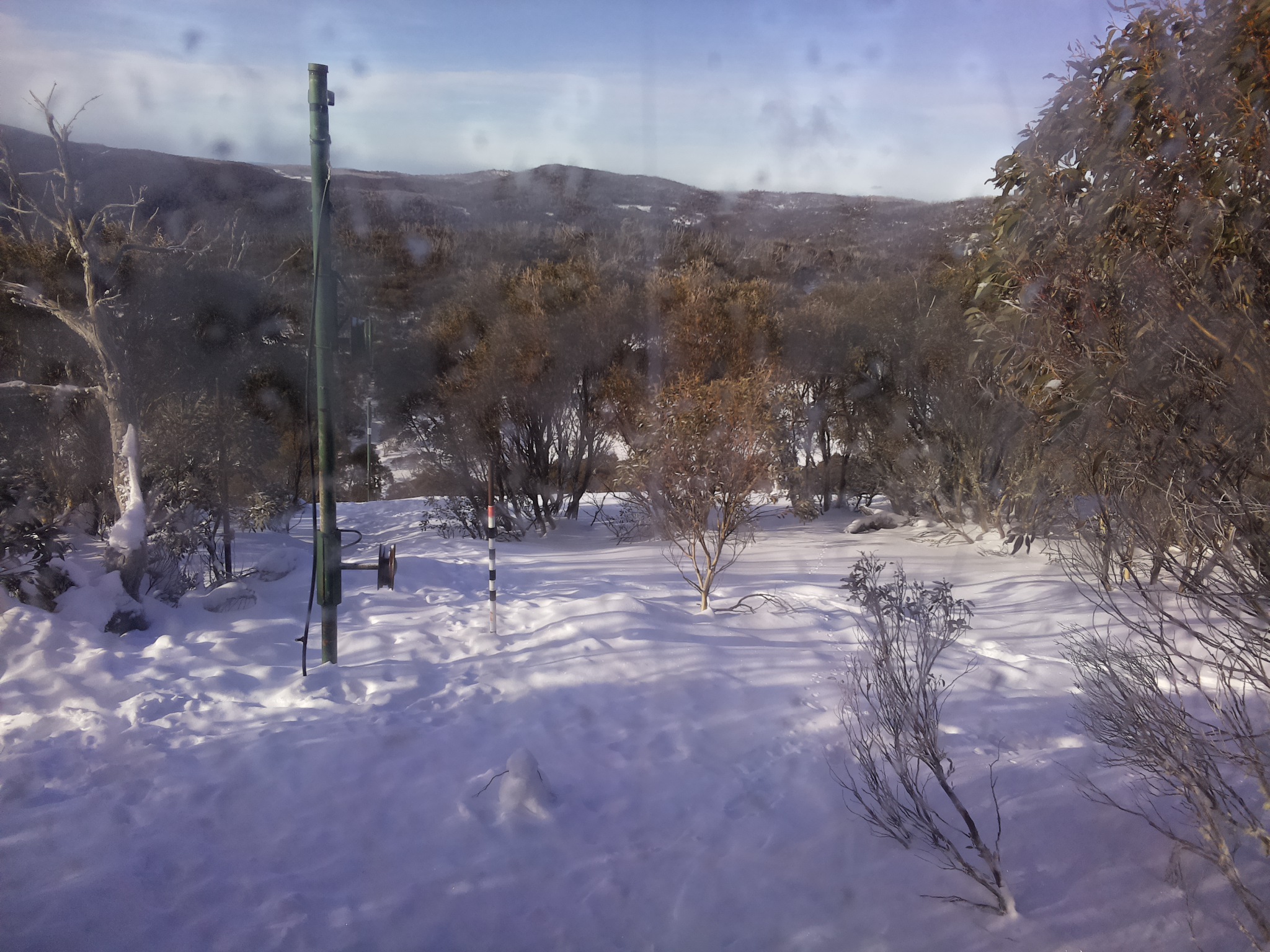 Bogong Web Cam 9:20am Sunday 20th of July 2025