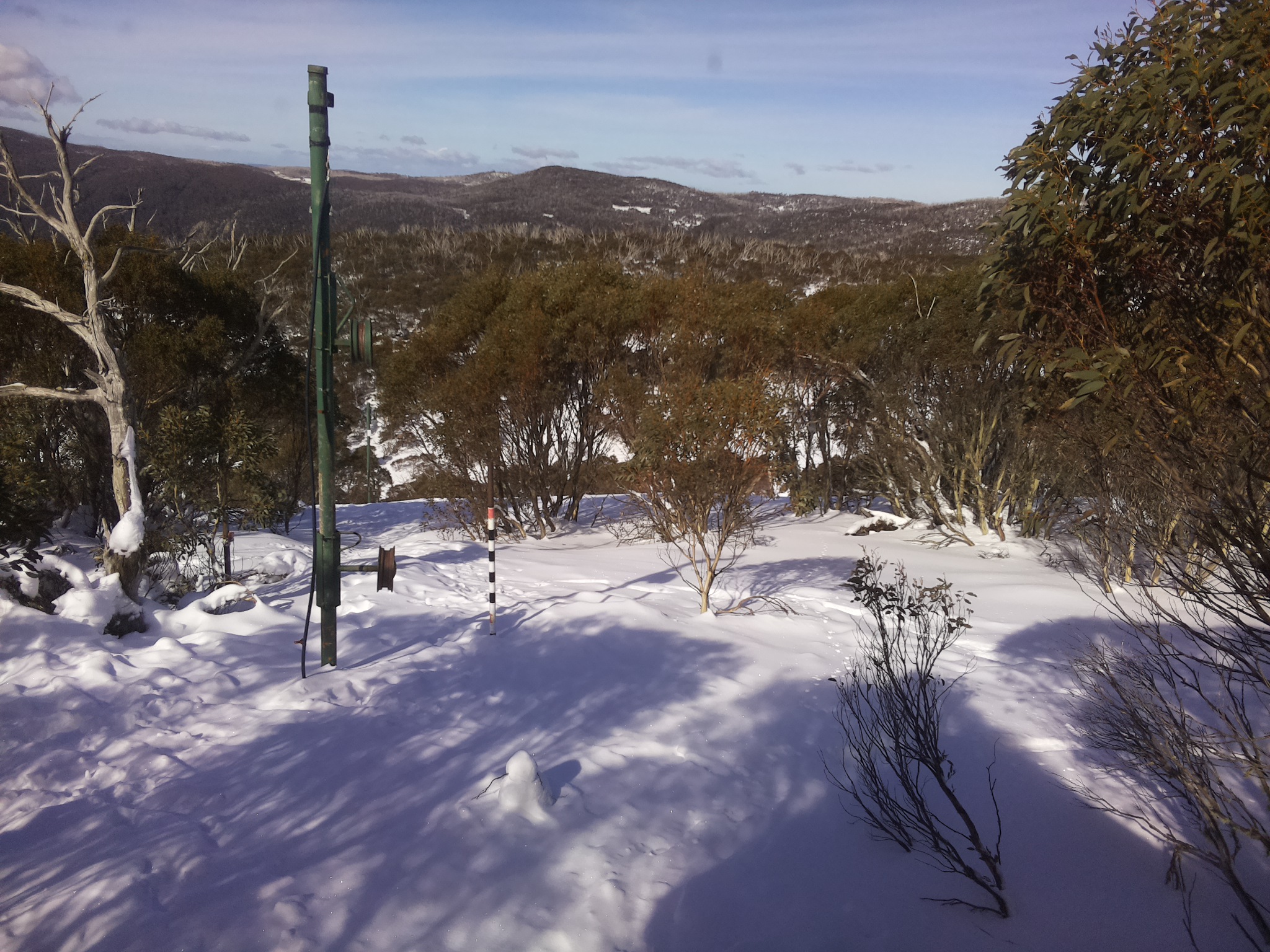 Bogong Web Cam 12:00pm Sunday 20th of July 2025