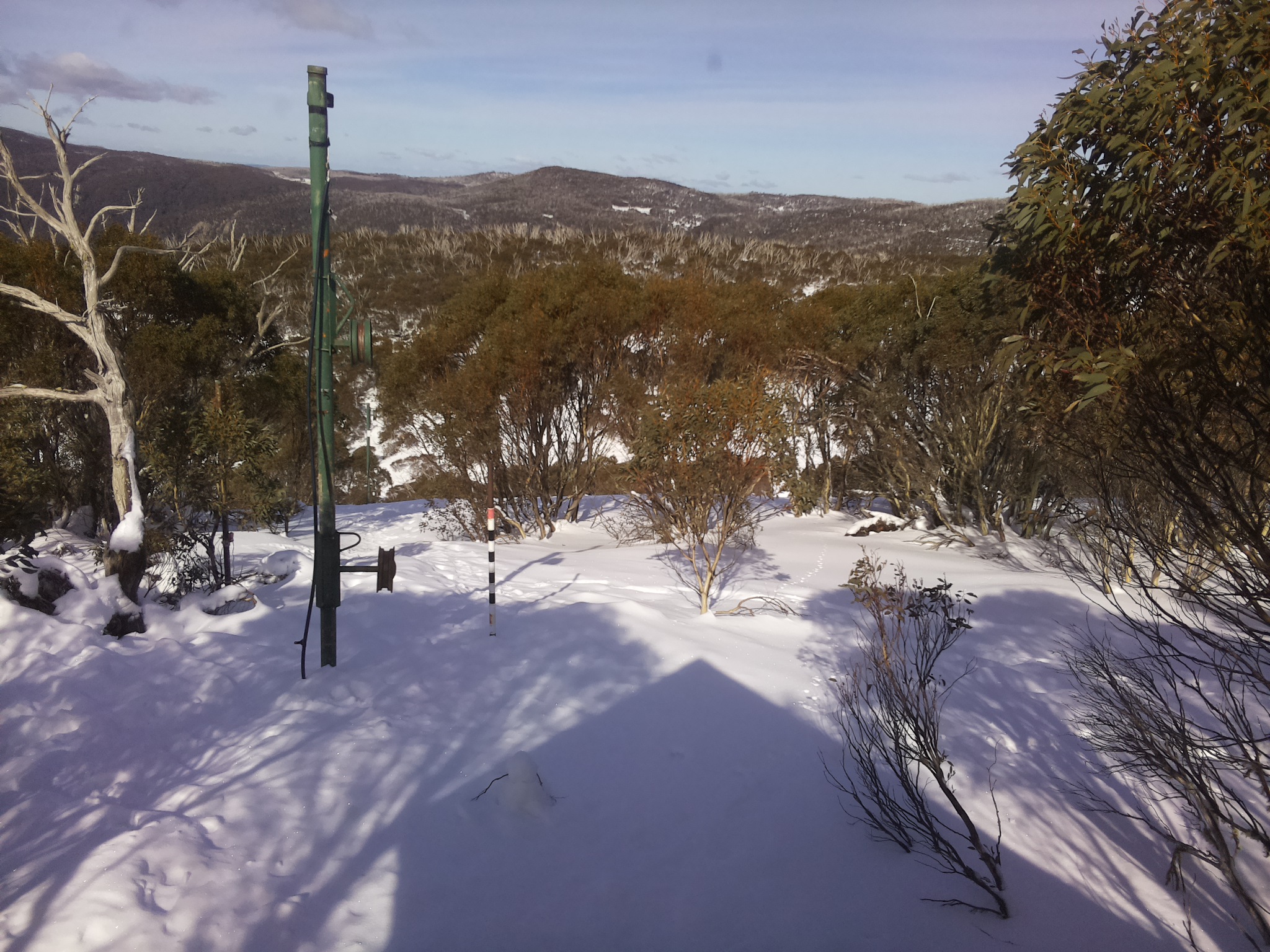 Bogong Web Cam 1:00pm Sunday 20th of July 2025