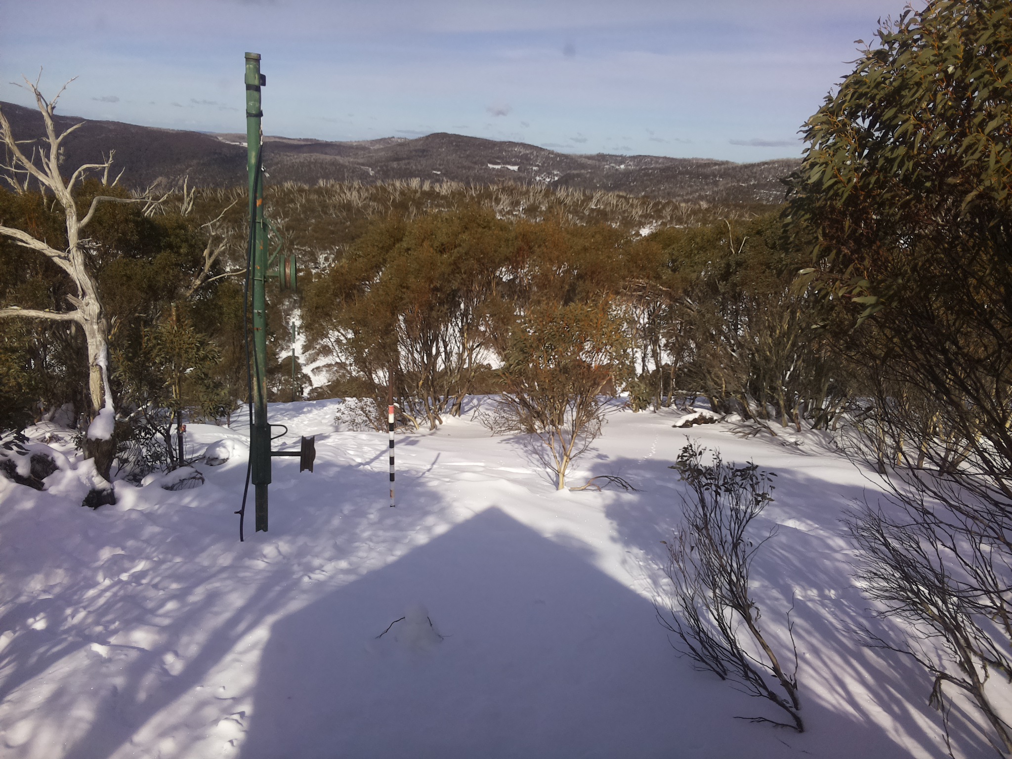 Bogong Web Cam 1:20pm Sunday 20th of July 2025