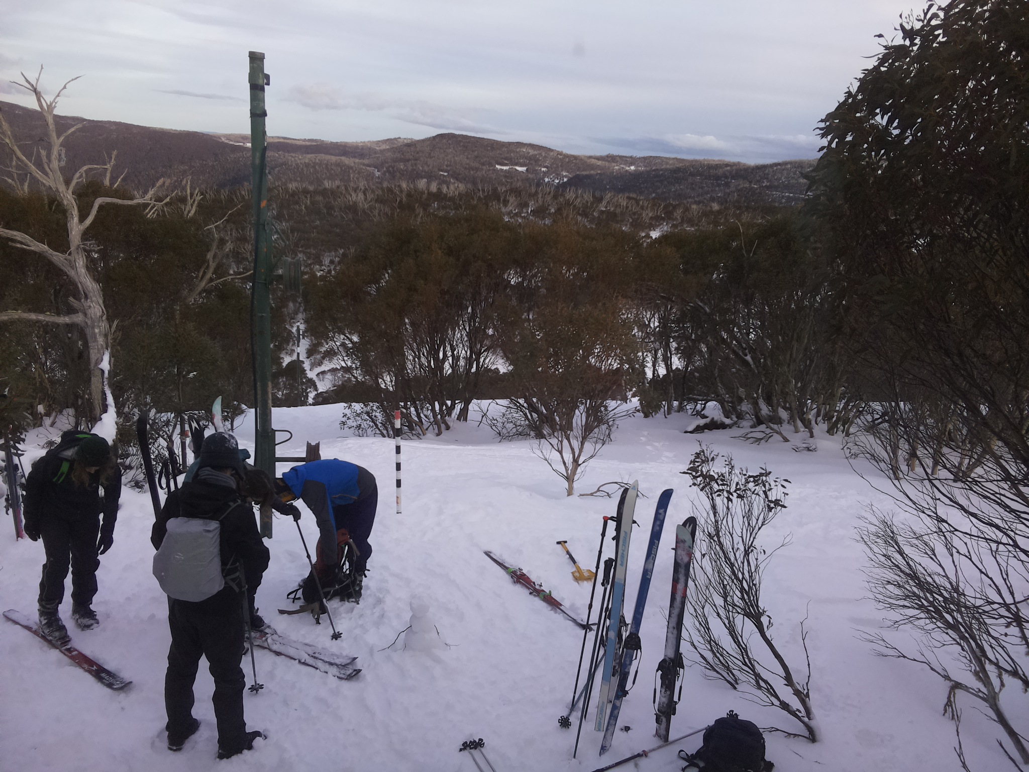 Bogong Web Cam 4:30pm Sunday 20th of July 2025
