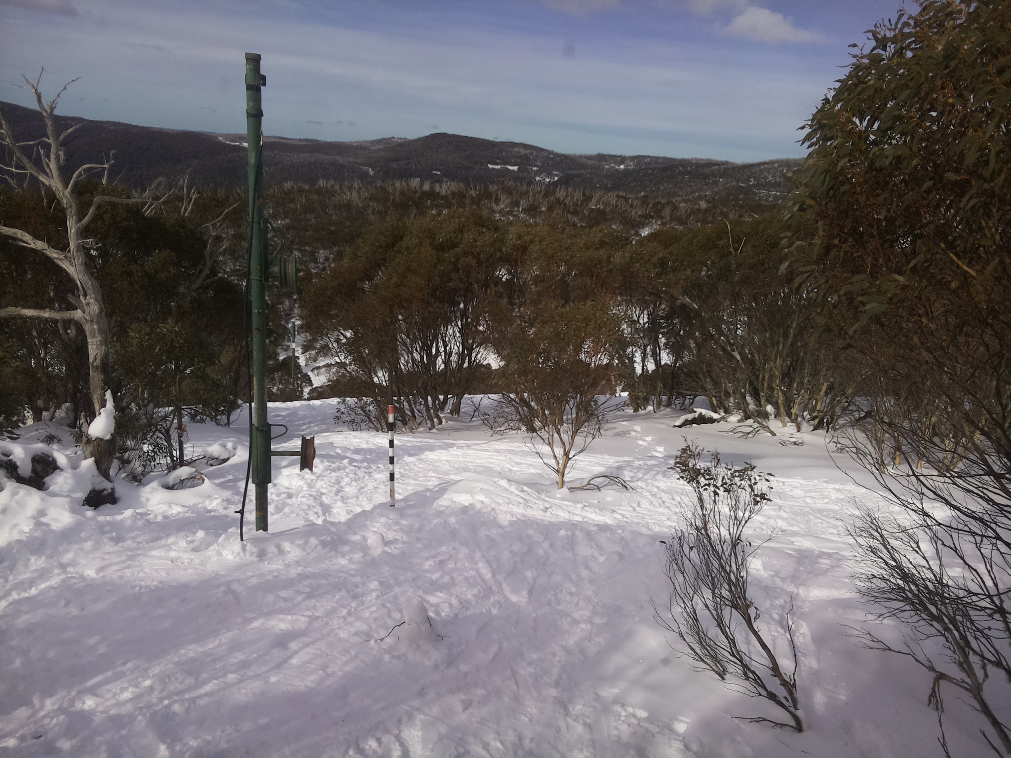 Bogong Web Cam 11:10am Monday 21st of July 2025