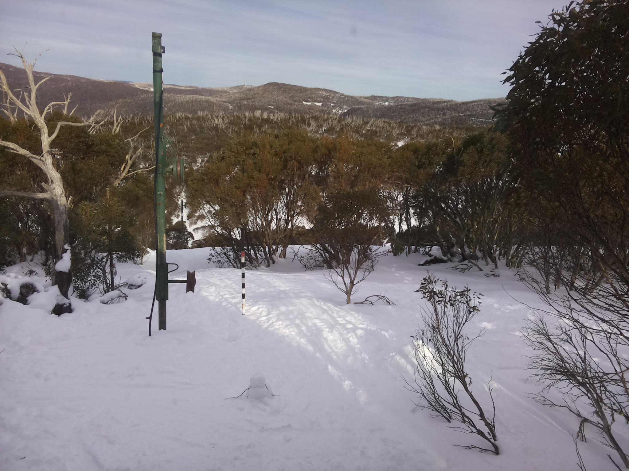 Bogong Web Cam 3:00pm Monday 21st of July 2025