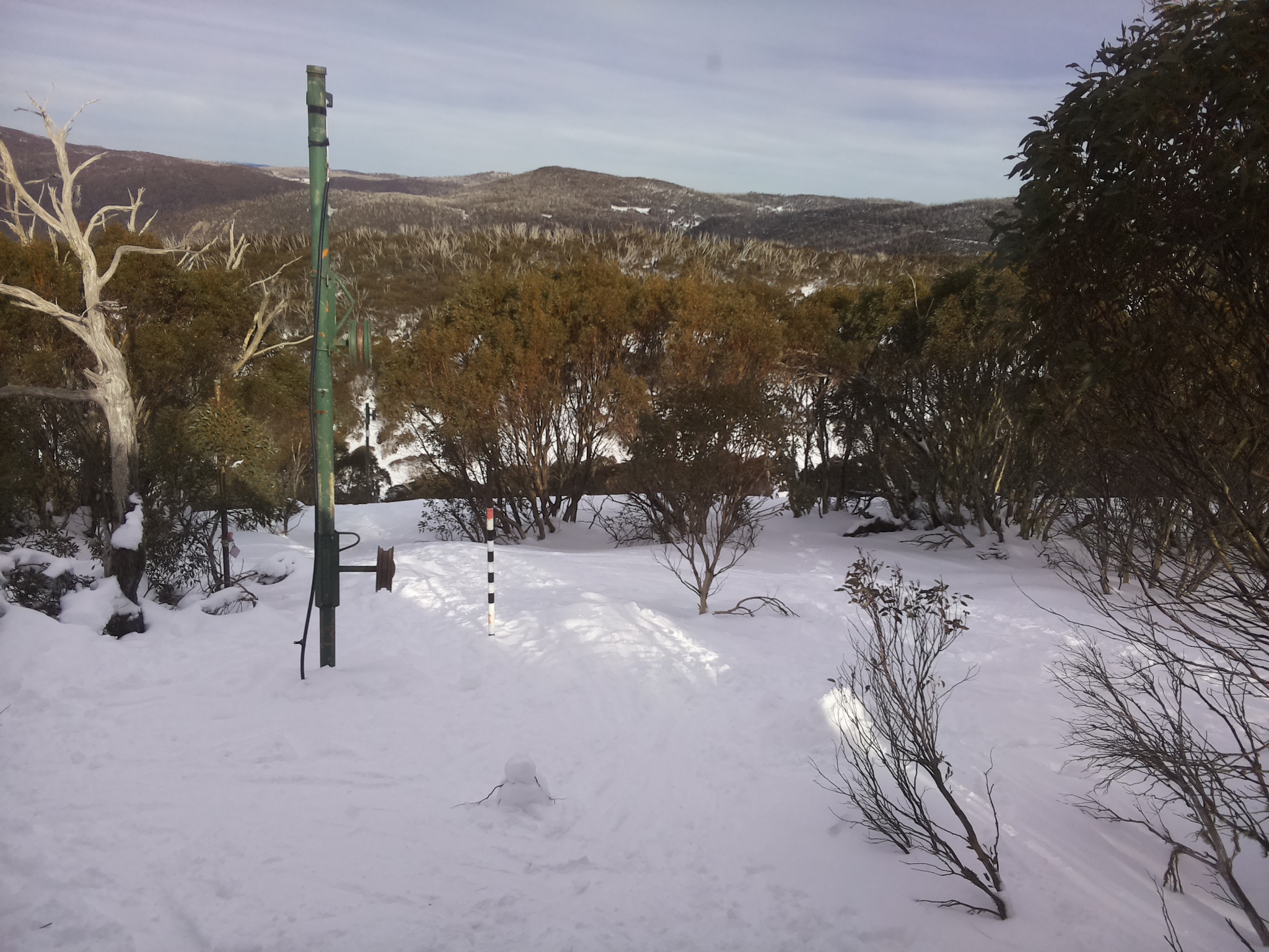 Bogong Web Cam 3:10pm Monday 21st of July 2025