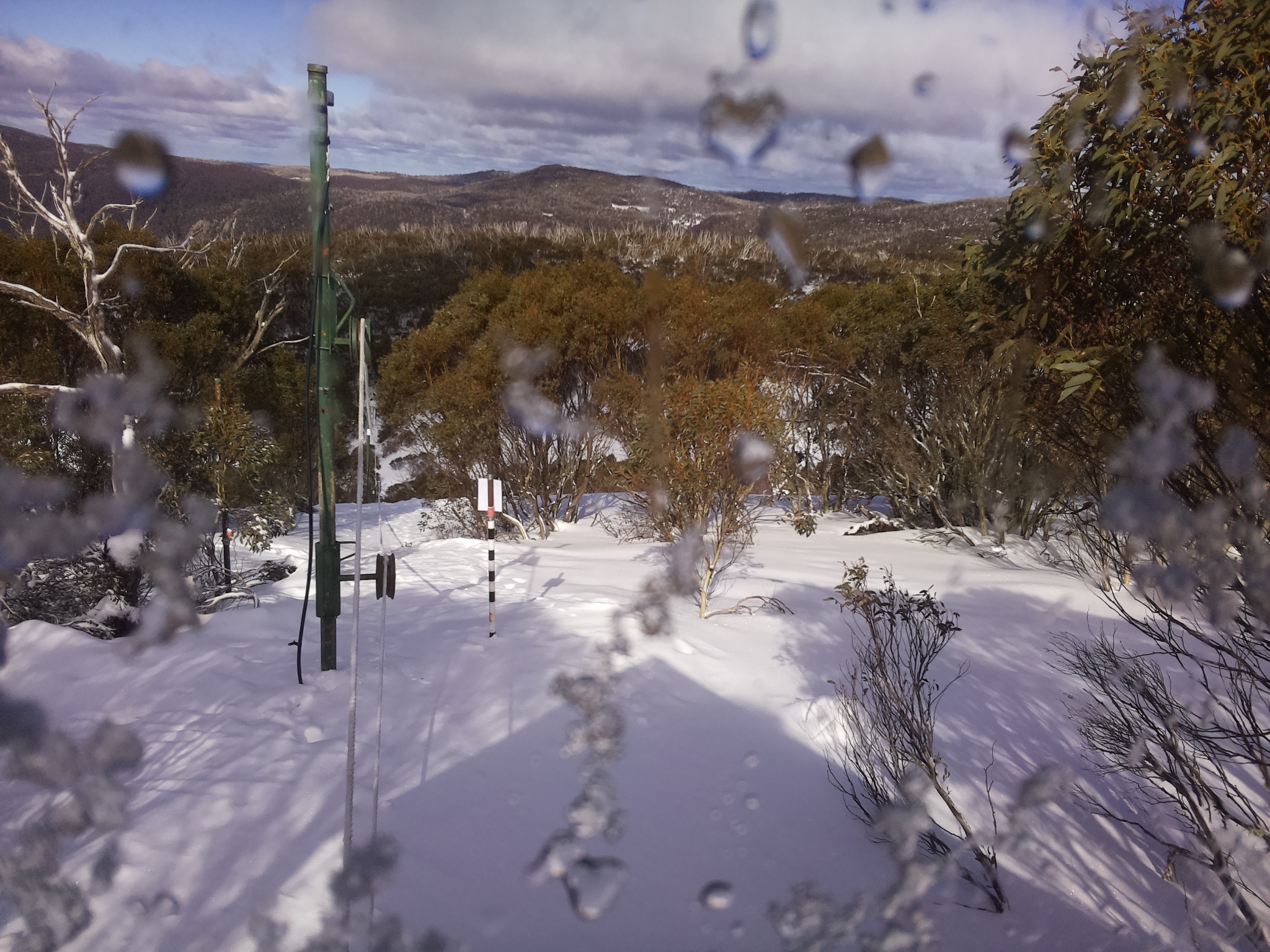 Bogong Web Cam 1:10pm Thursday 24th of July 2025