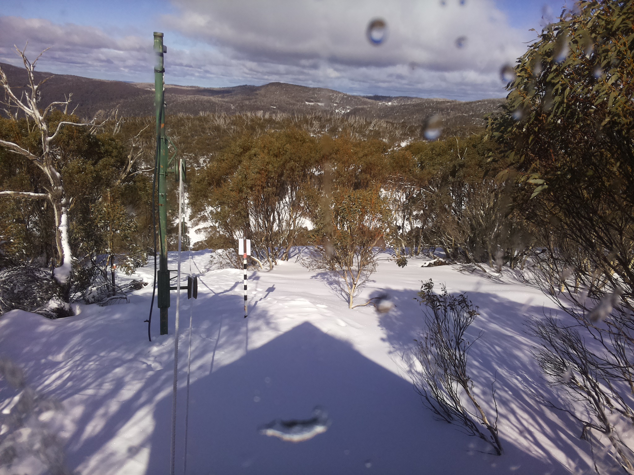 Bogong Web Cam 1:20pm Thursday 24th of July 2025