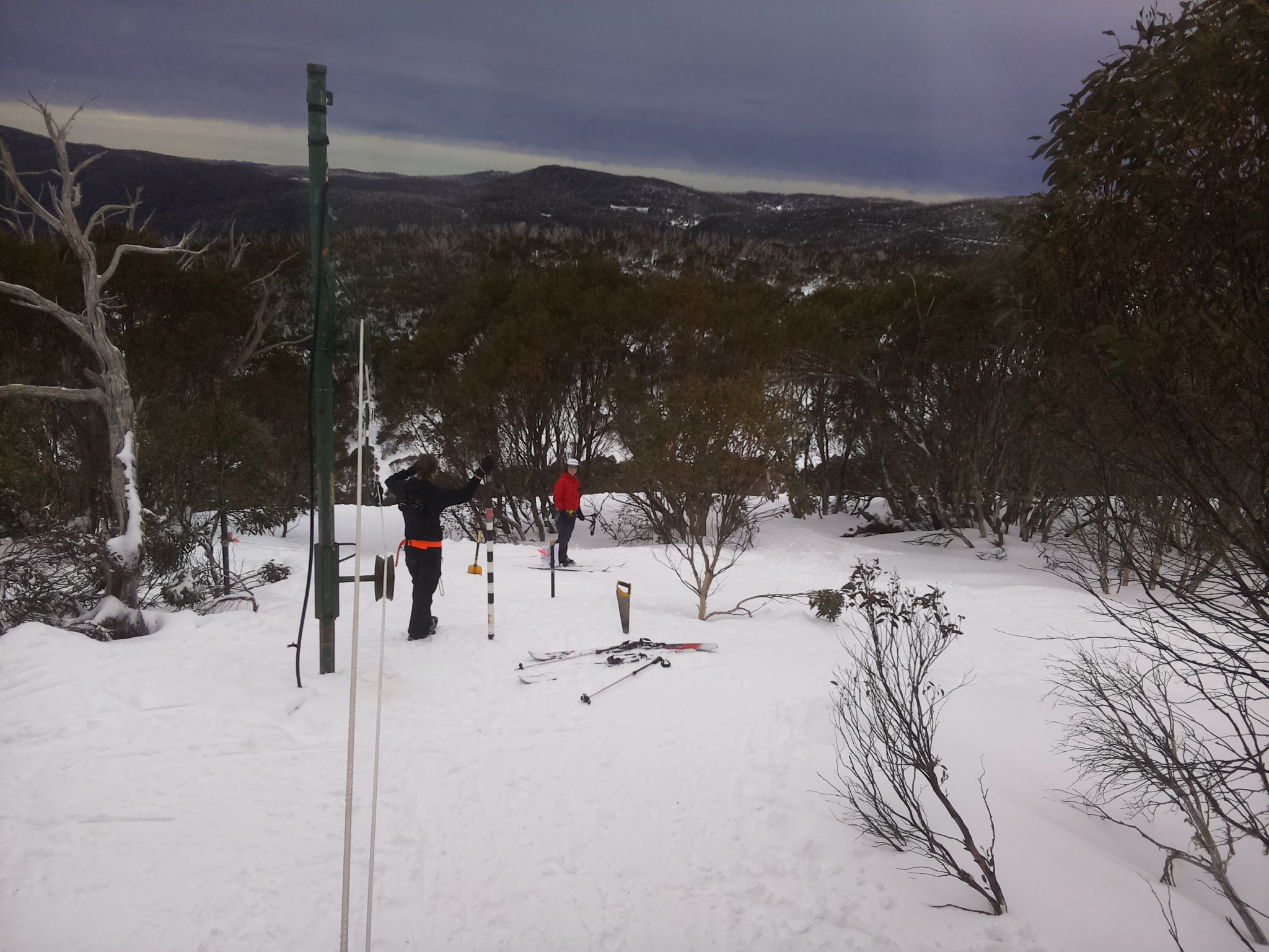 Bogong Web Cam 1:40pm Friday 25th of July 2025