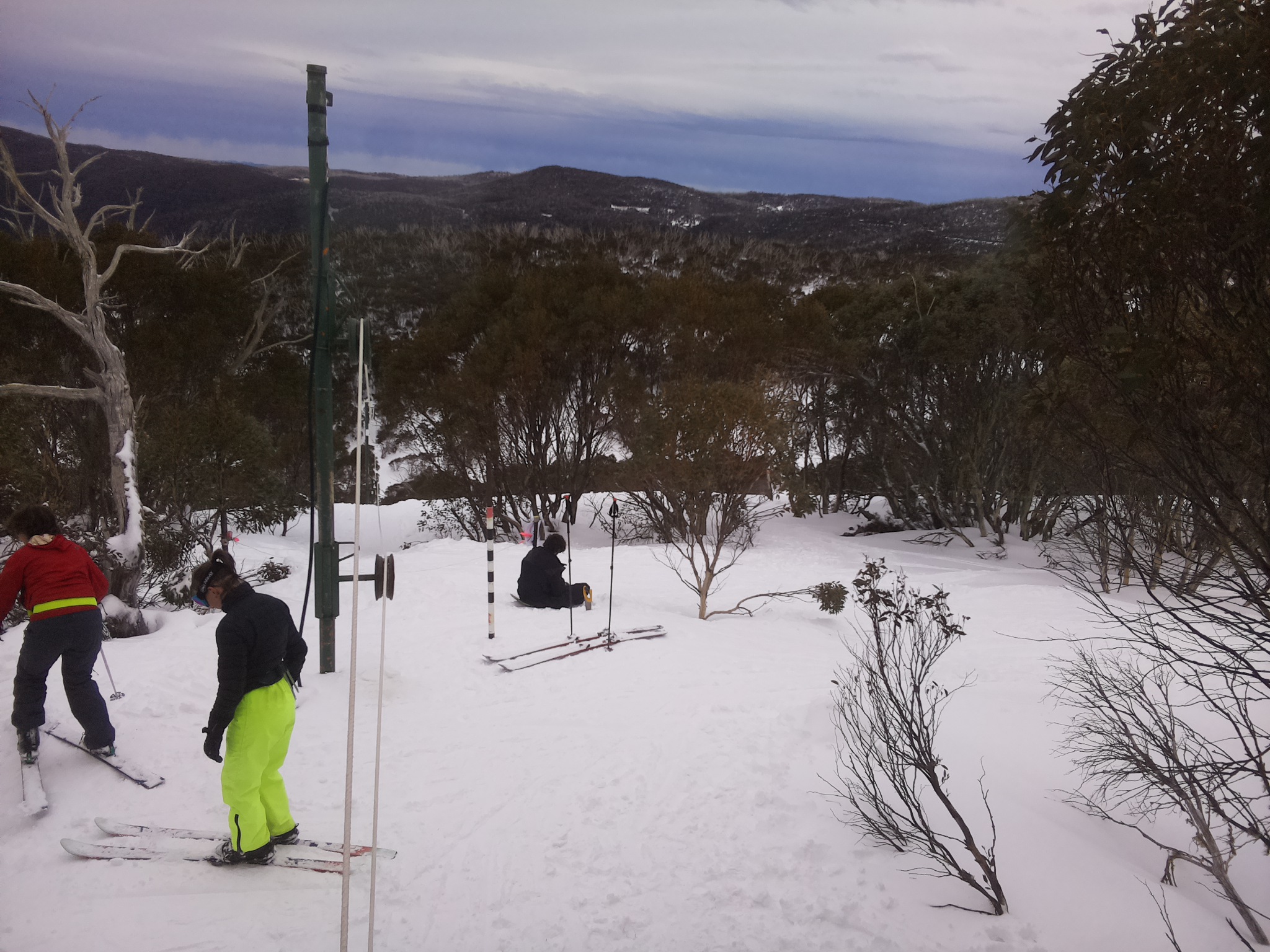 Bogong Web Cam 2:40pm Friday 25th of July 2025