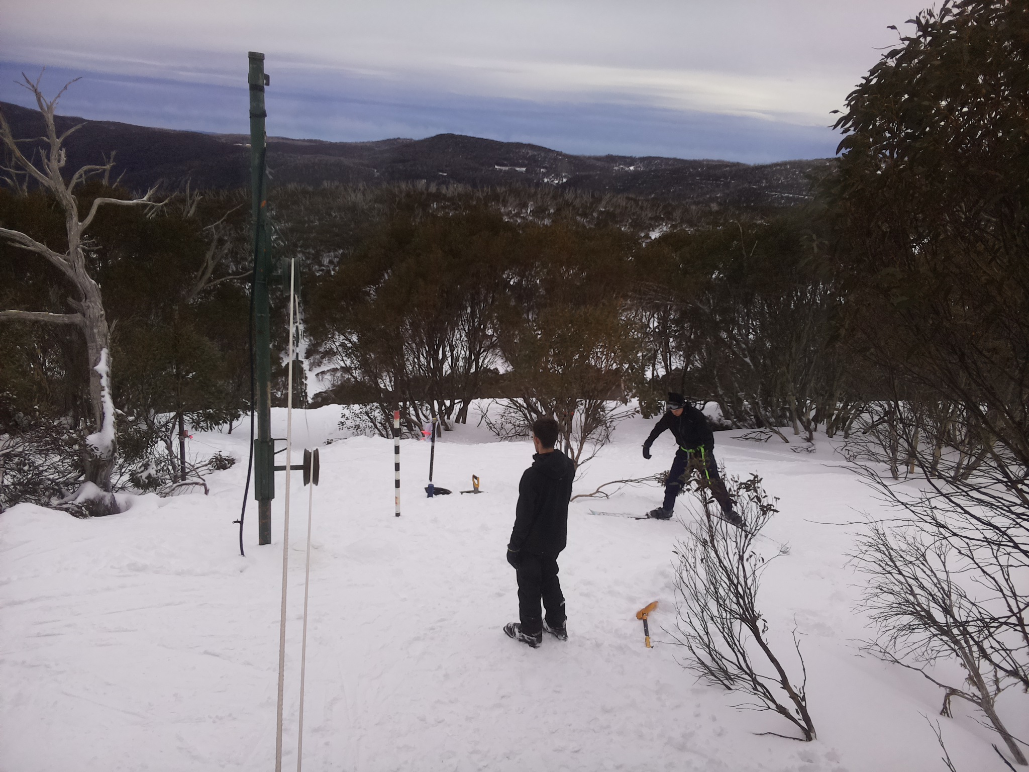 Bogong Web Cam 3:30pm Friday 25th of July 2025