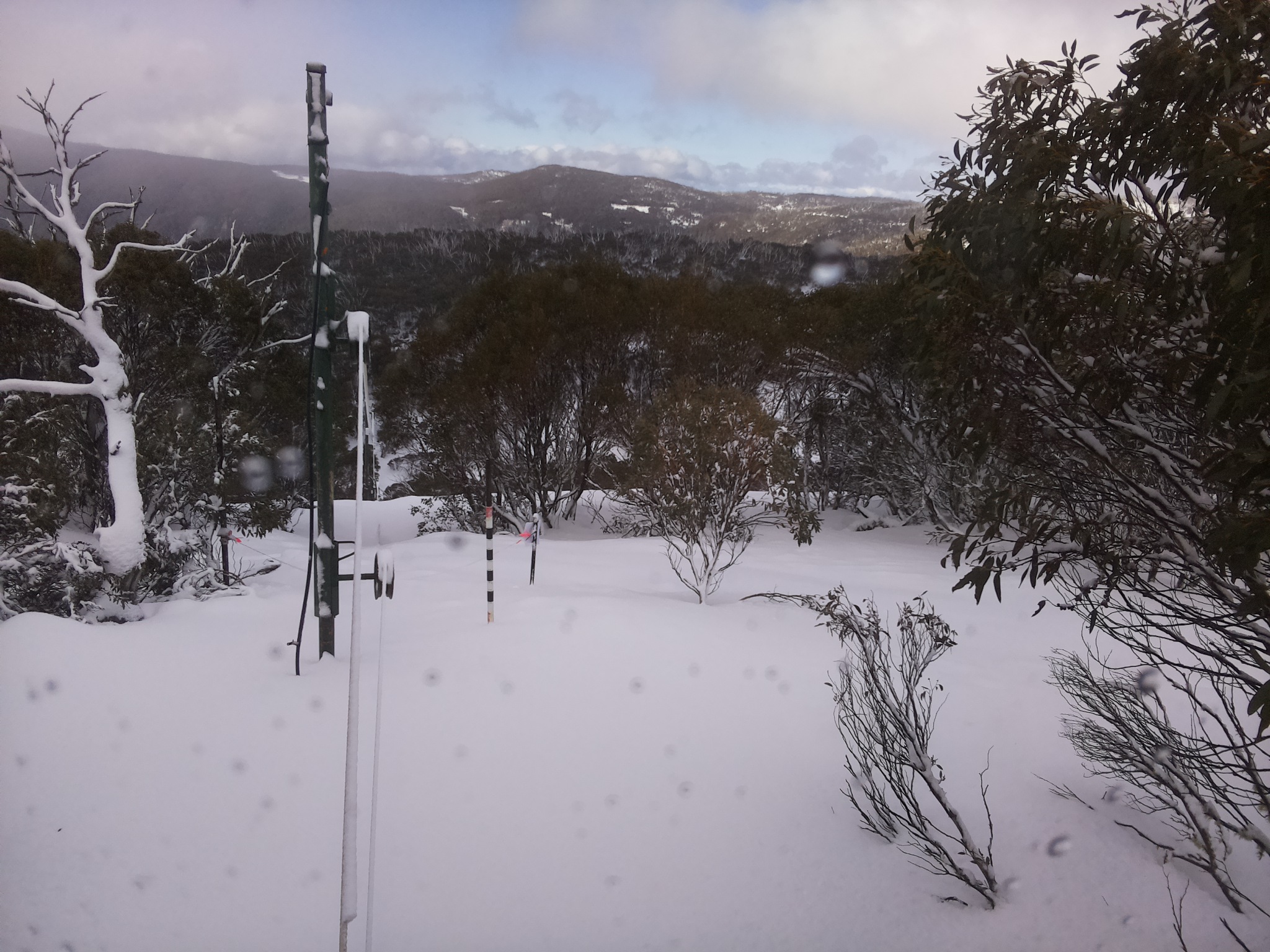 Bogong Web Cam 10:00am Saturday 26th of July 2025