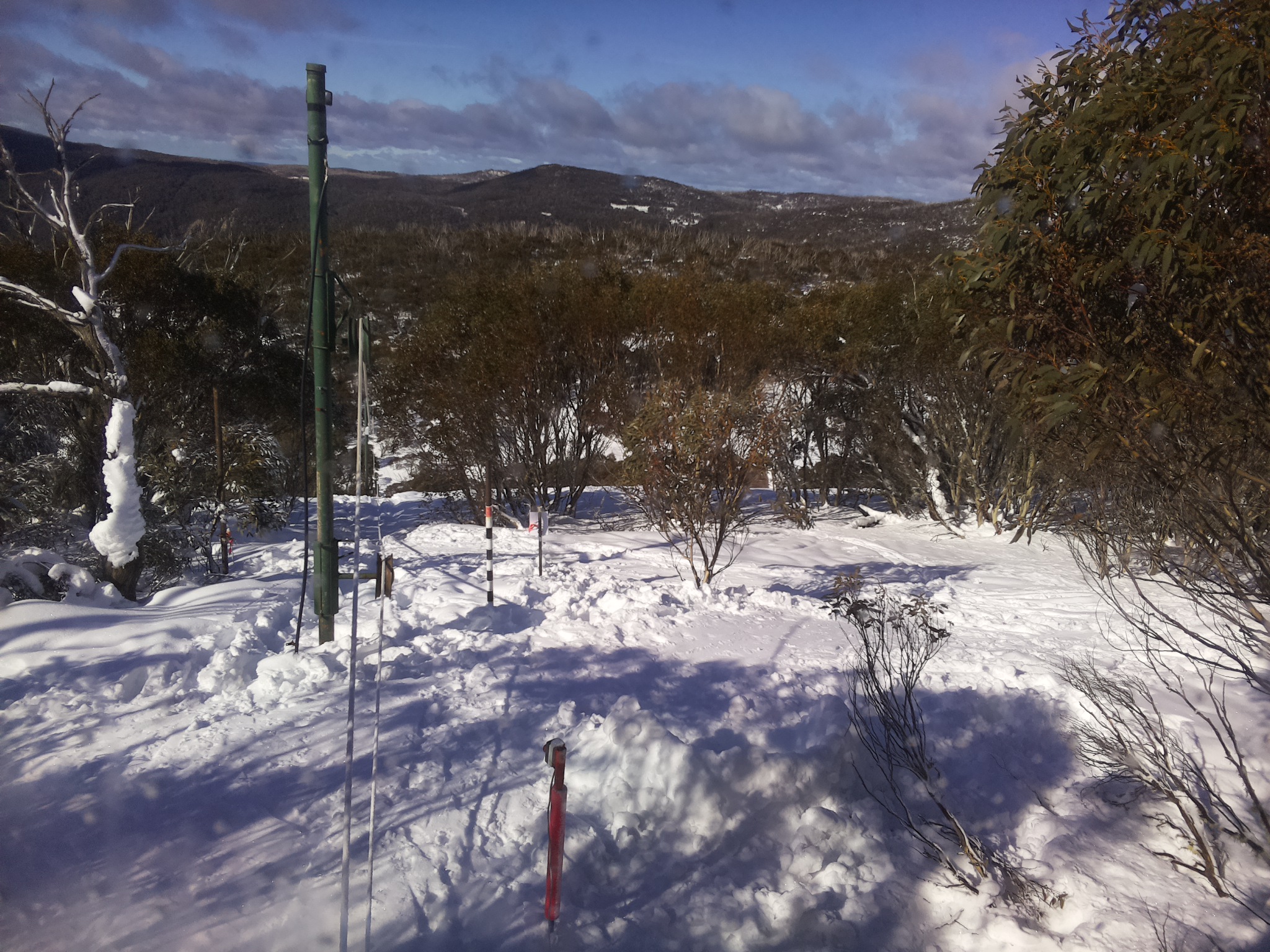 Bogong Web Cam 10:40am Tuesday 29th of July 2025
