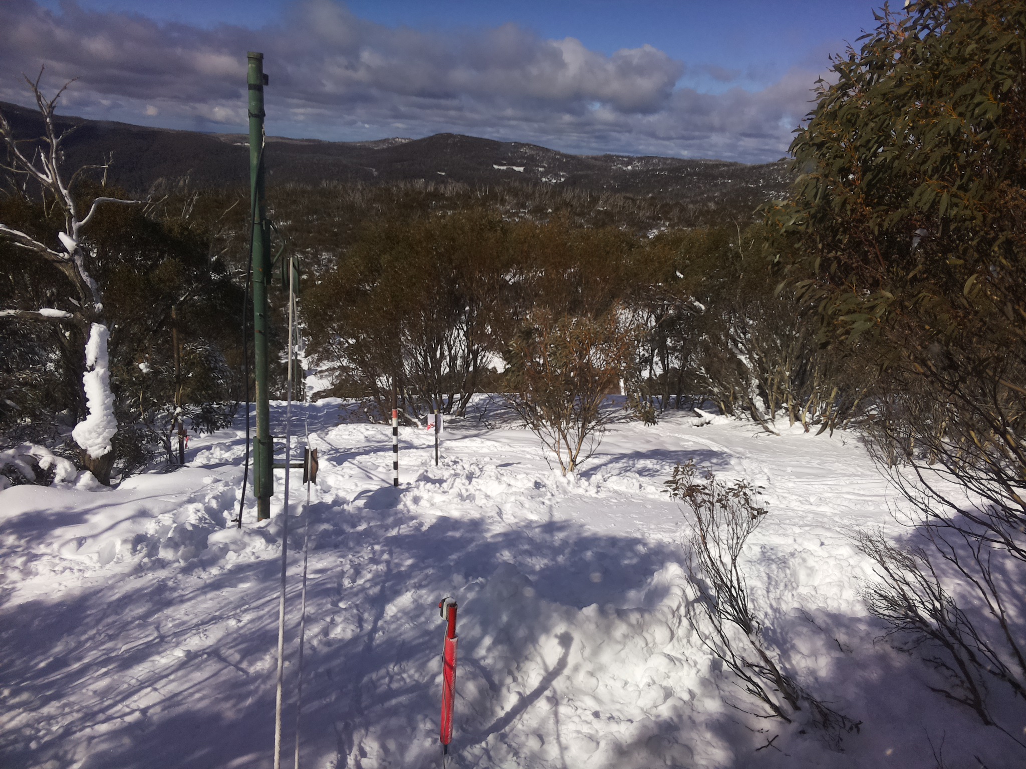 Bogong Web Cam 11:20am Tuesday 29th of July 2025