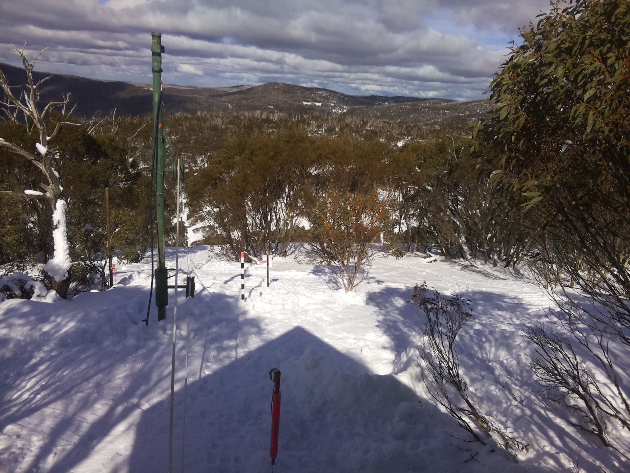 Bogong Web Cam 1:20pm Tuesday 29th of July 2025