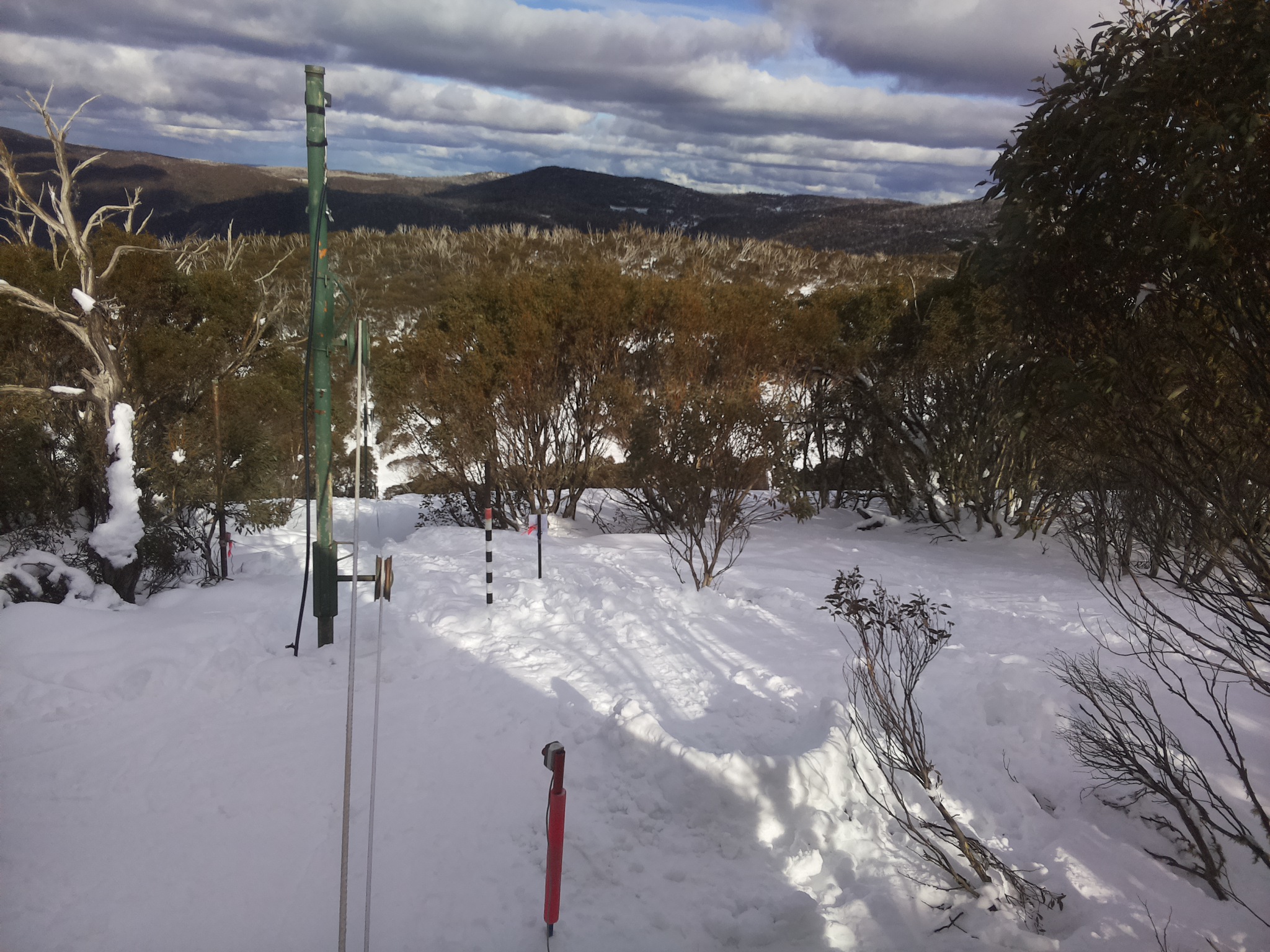 Bogong Web Cam 3:00pm Tuesday 29th of July 2025