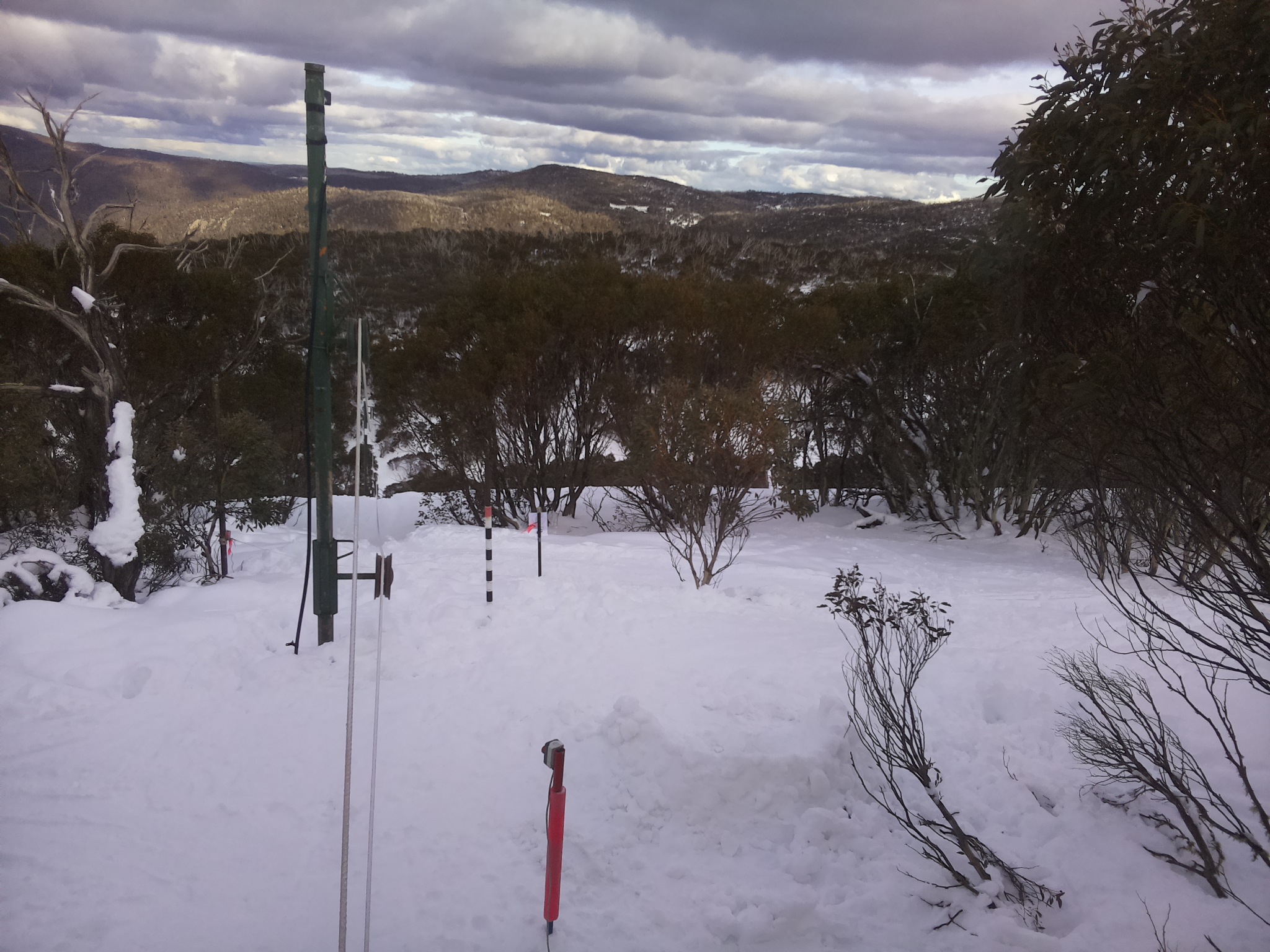 Bogong Web Cam 3:40pm Tuesday 29th of July 2025
