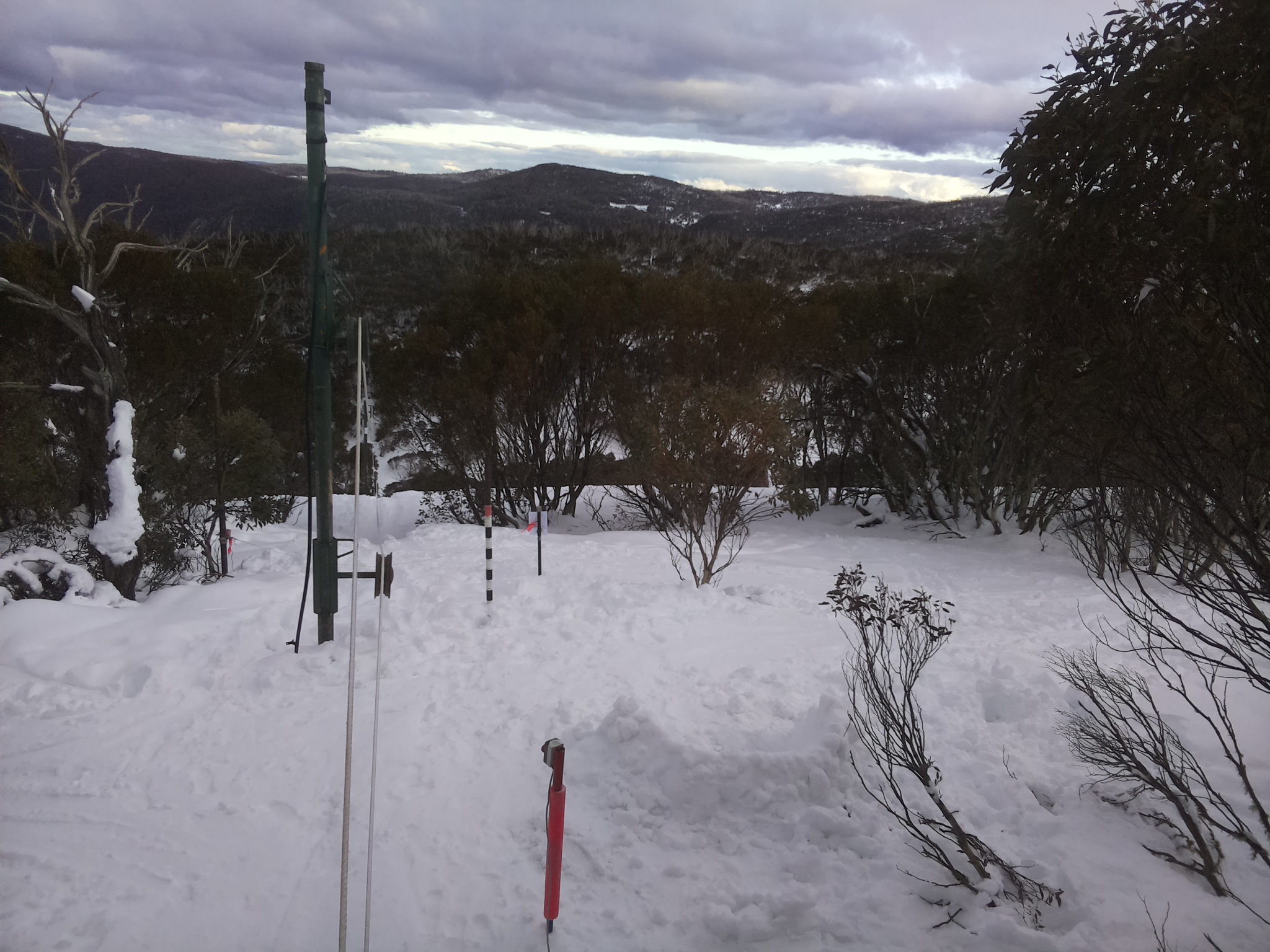 Bogong Web Cam 4:40pm Tuesday 29th of July 2025