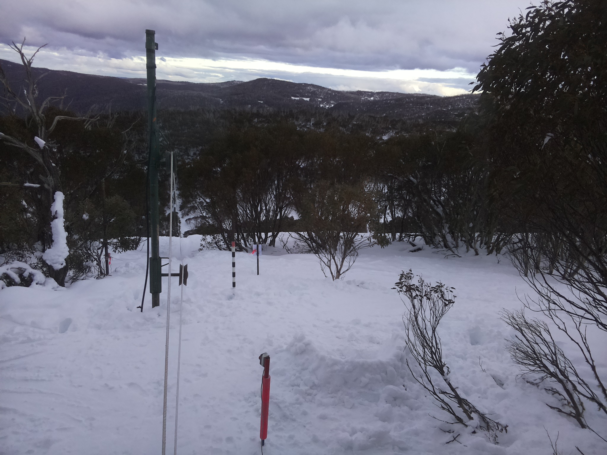 Bogong Web Cam 4:50pm Tuesday 29th of July 2025