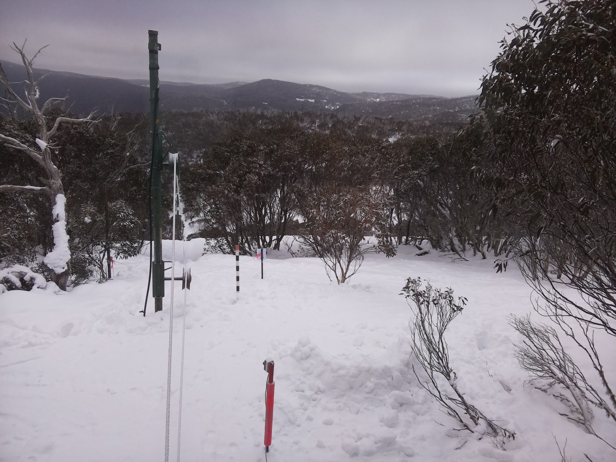 Bogong Web Cam 9:10am Wednesday 30th of July 2025