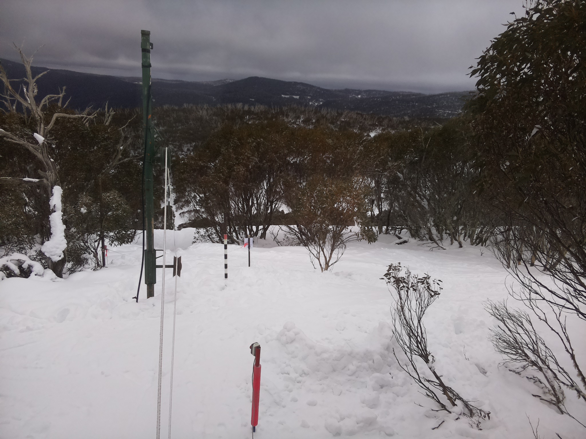 Bogong Web Cam 1:20pm Wednesday 30th of July 2025
