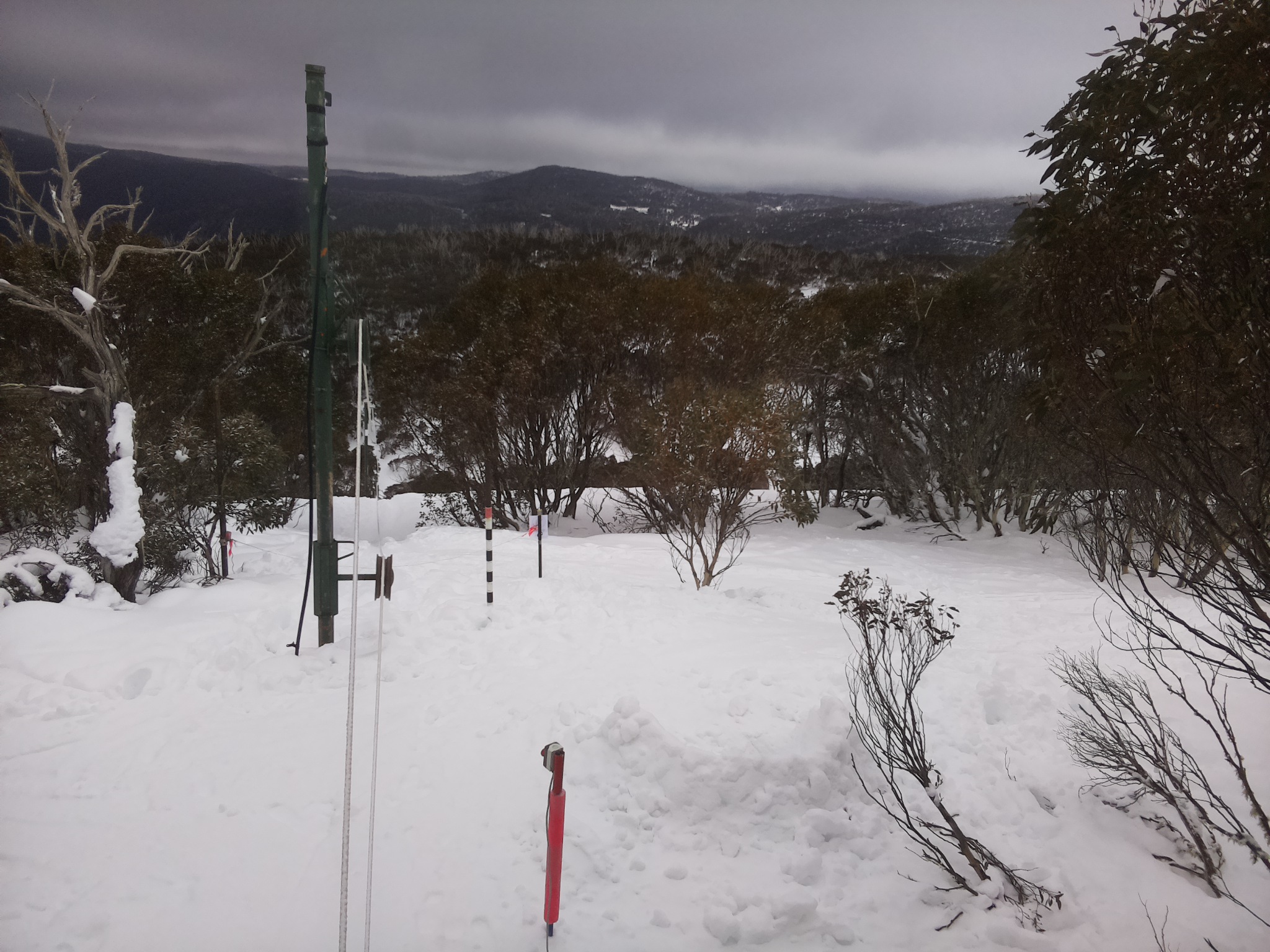 Bogong Web Cam 1:40pm Wednesday 30th of July 2025