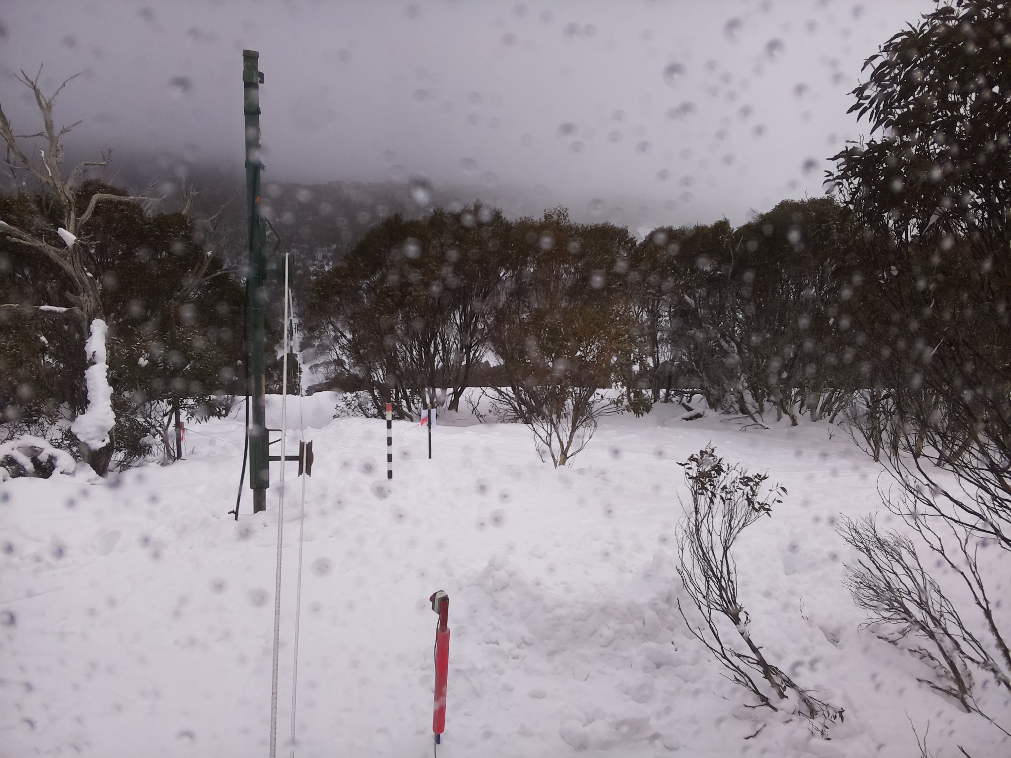 Bogong Web Cam 3:40pm Wednesday 30th of July 2025