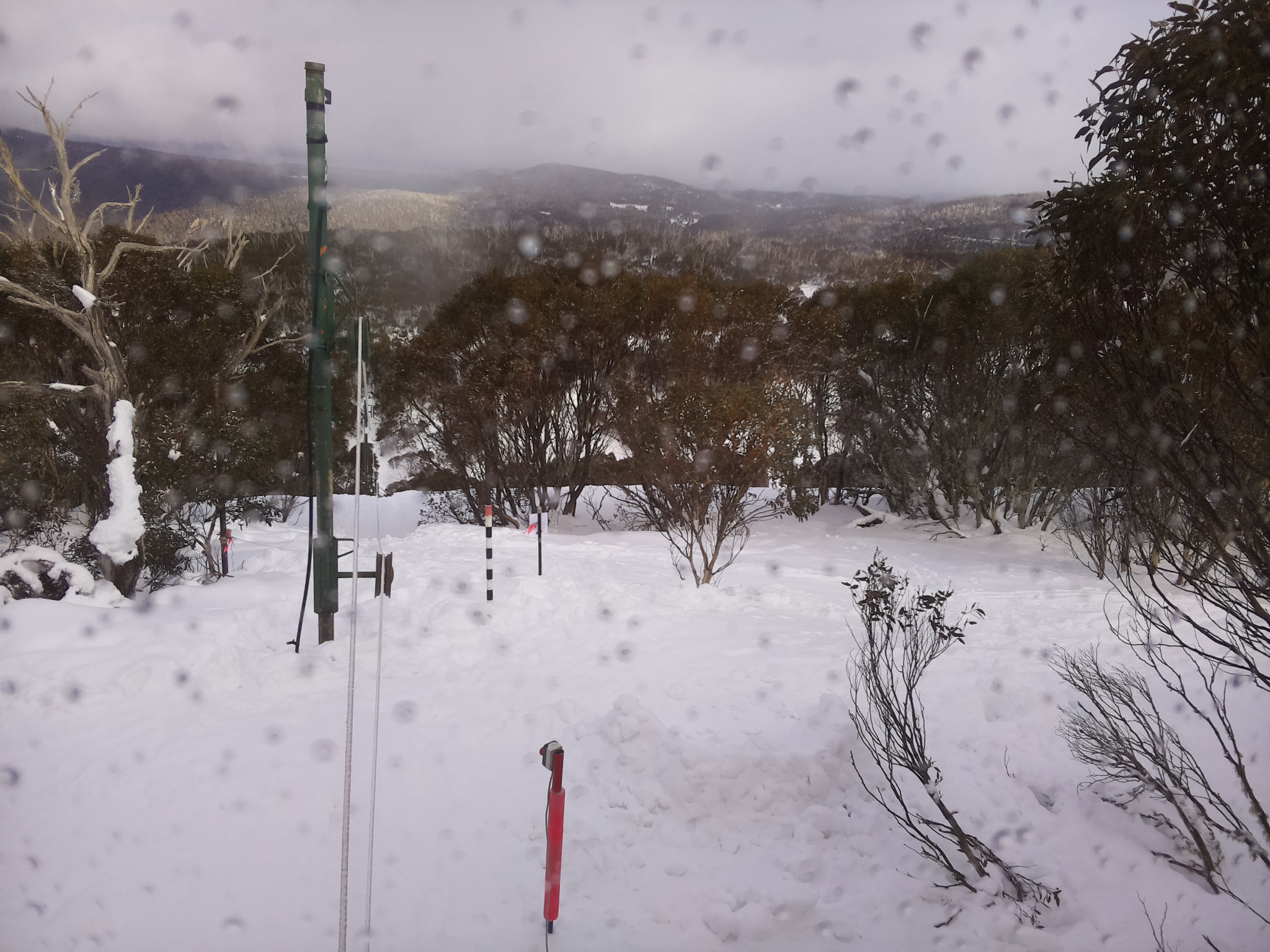 Bogong Web Cam 4:10pm Wednesday 30th of July 2025