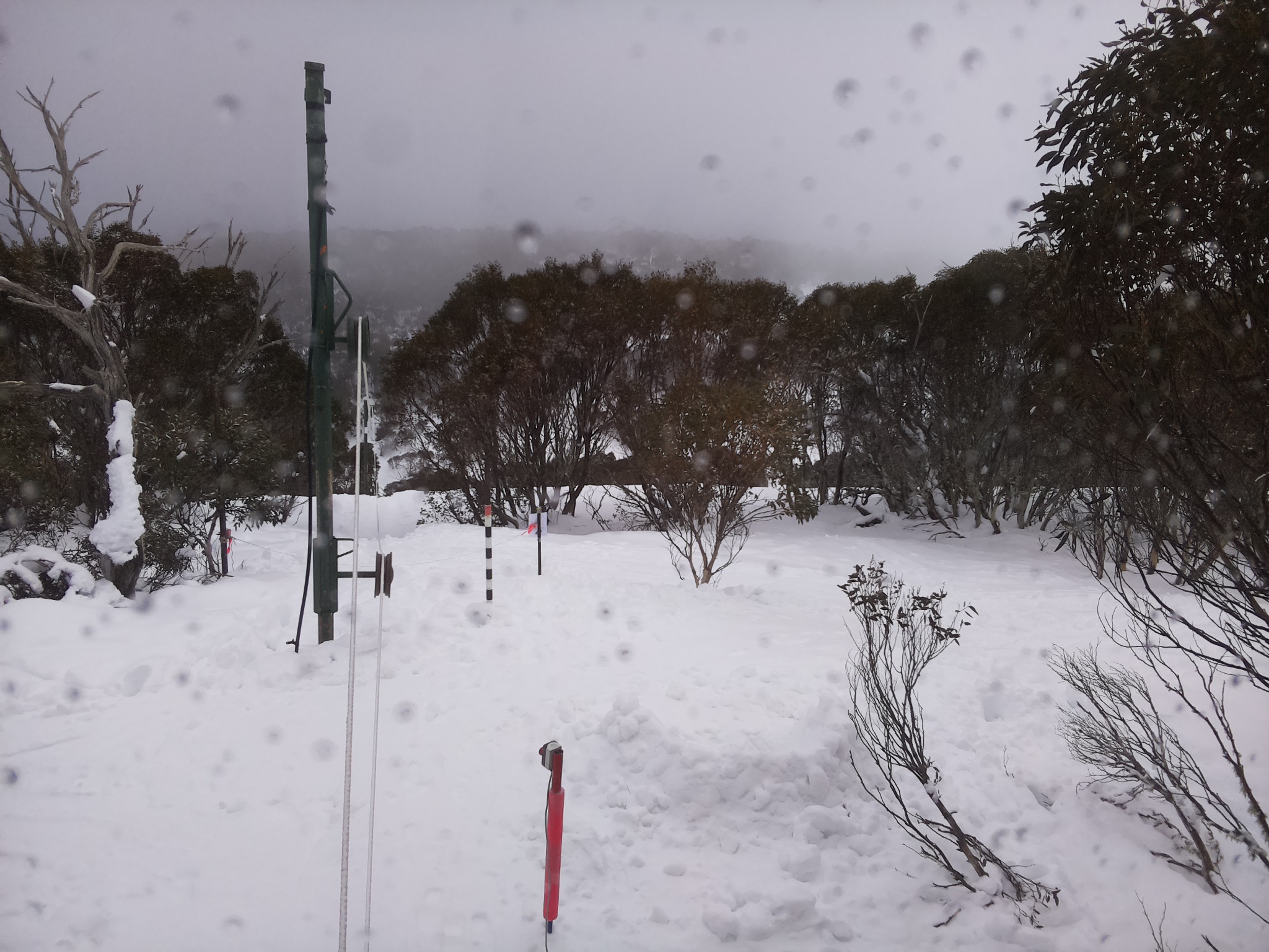 Bogong Web Cam 4:40pm Wednesday 30th of July 2025