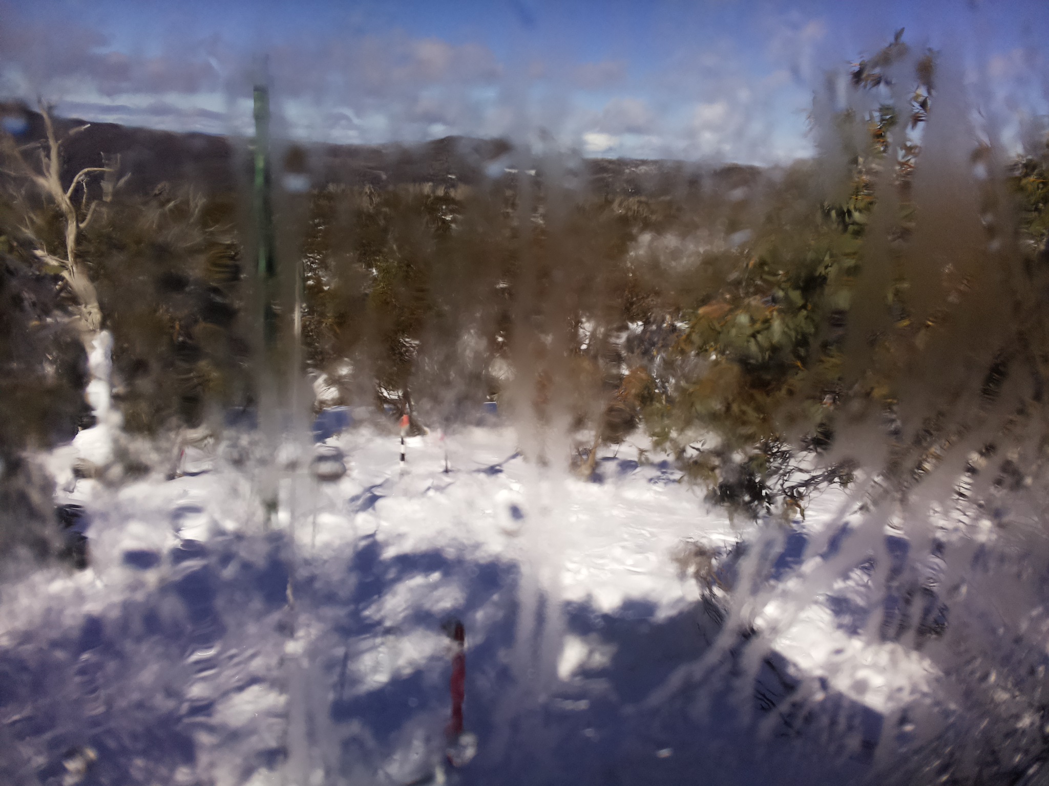 Bogong Web Cam 12:20pm Friday 1st of August 2025