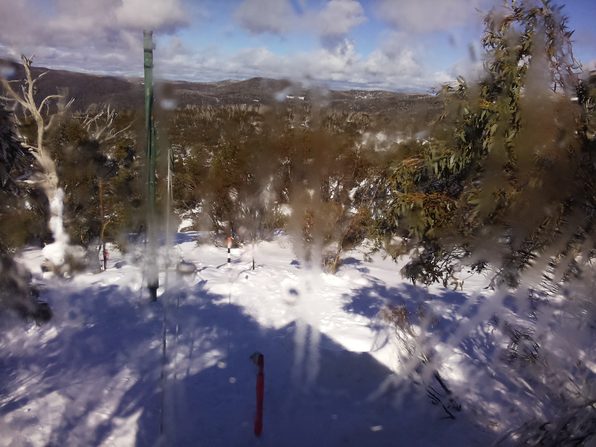Bogong Web Cam 1:10pm Friday 1st of August 2025