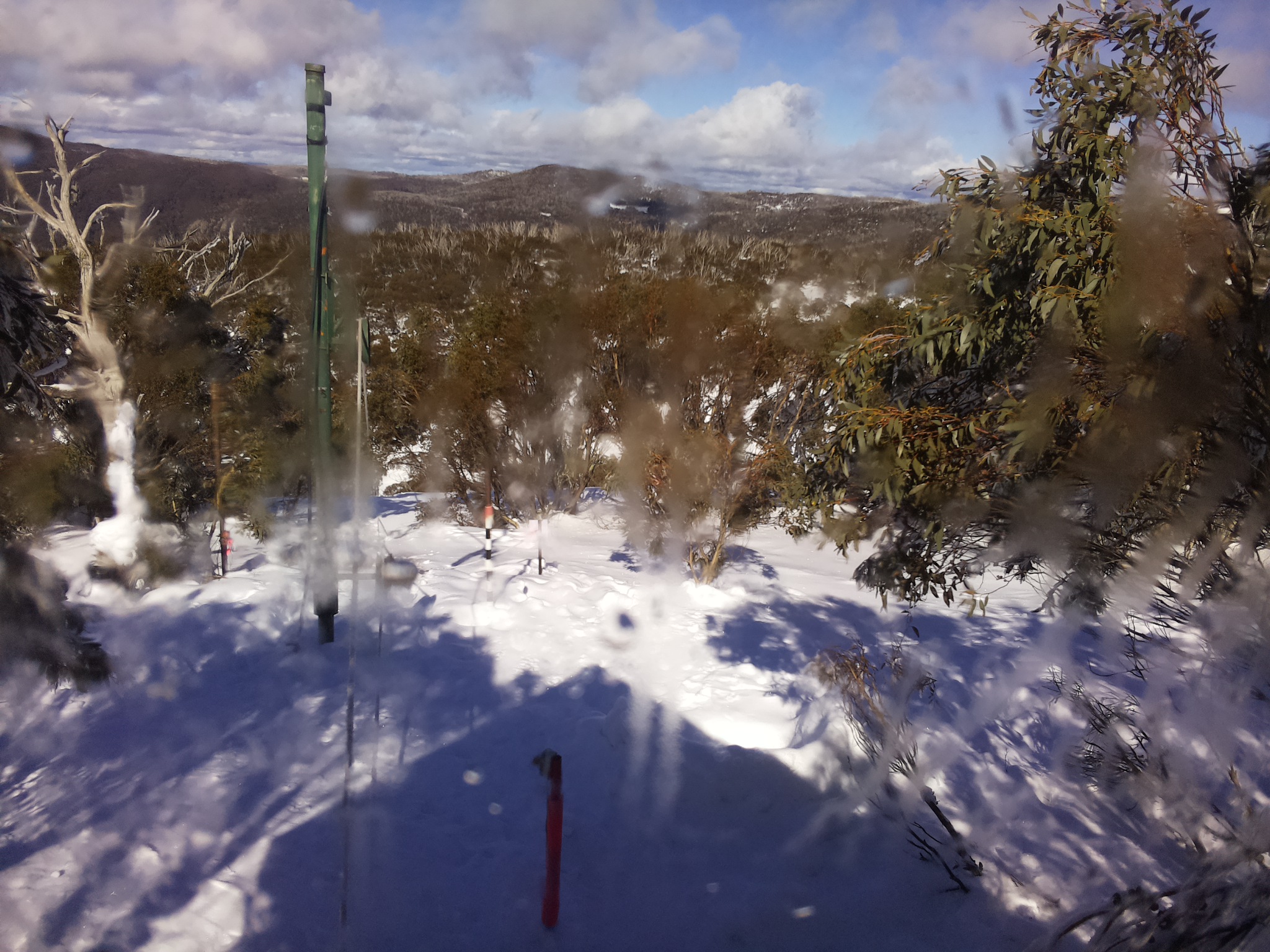 Bogong Web Cam 1:20pm Friday 1st of August 2025