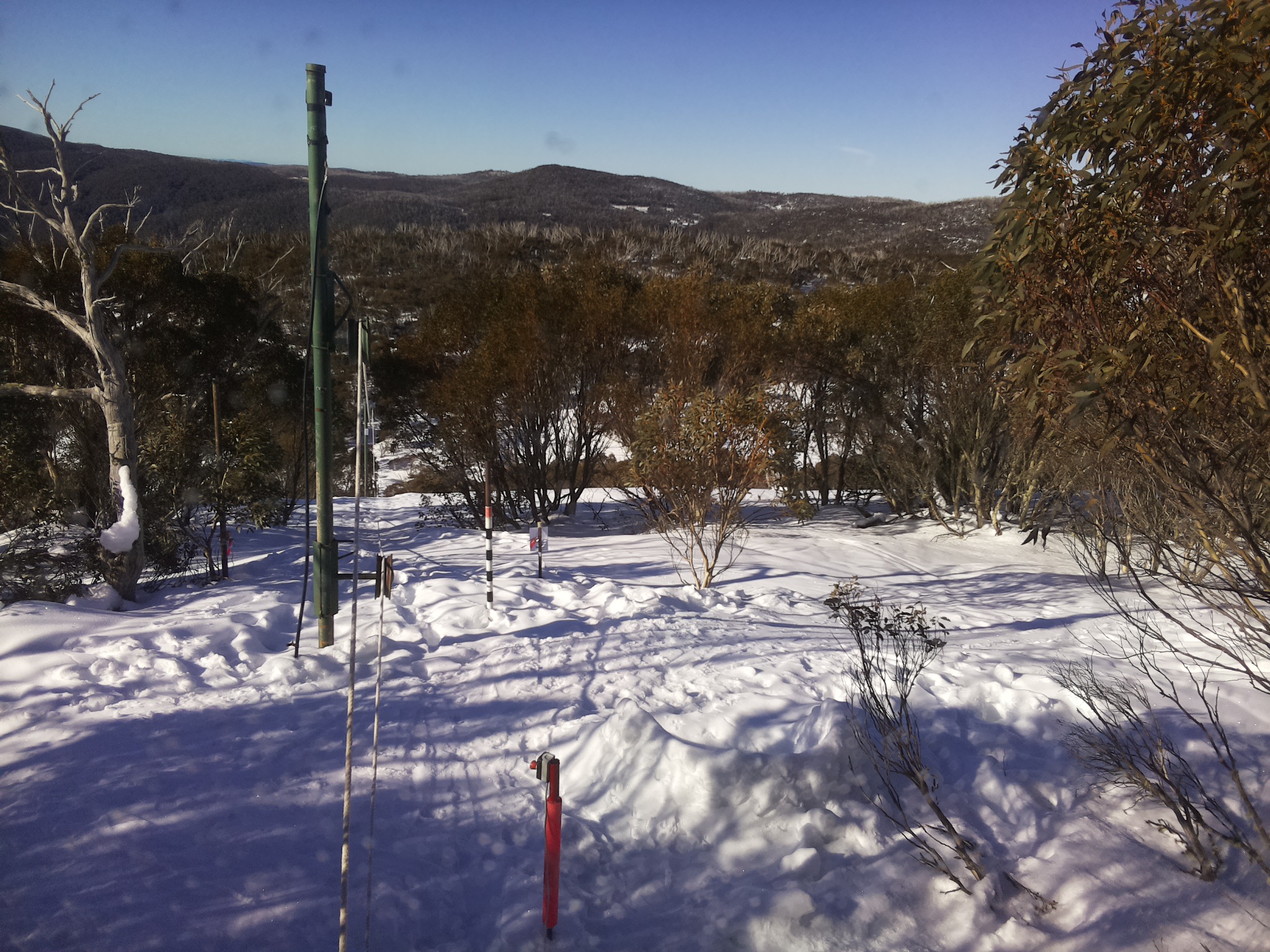 Bogong Web Cam 9:30am Sunday 3rd of August 2025