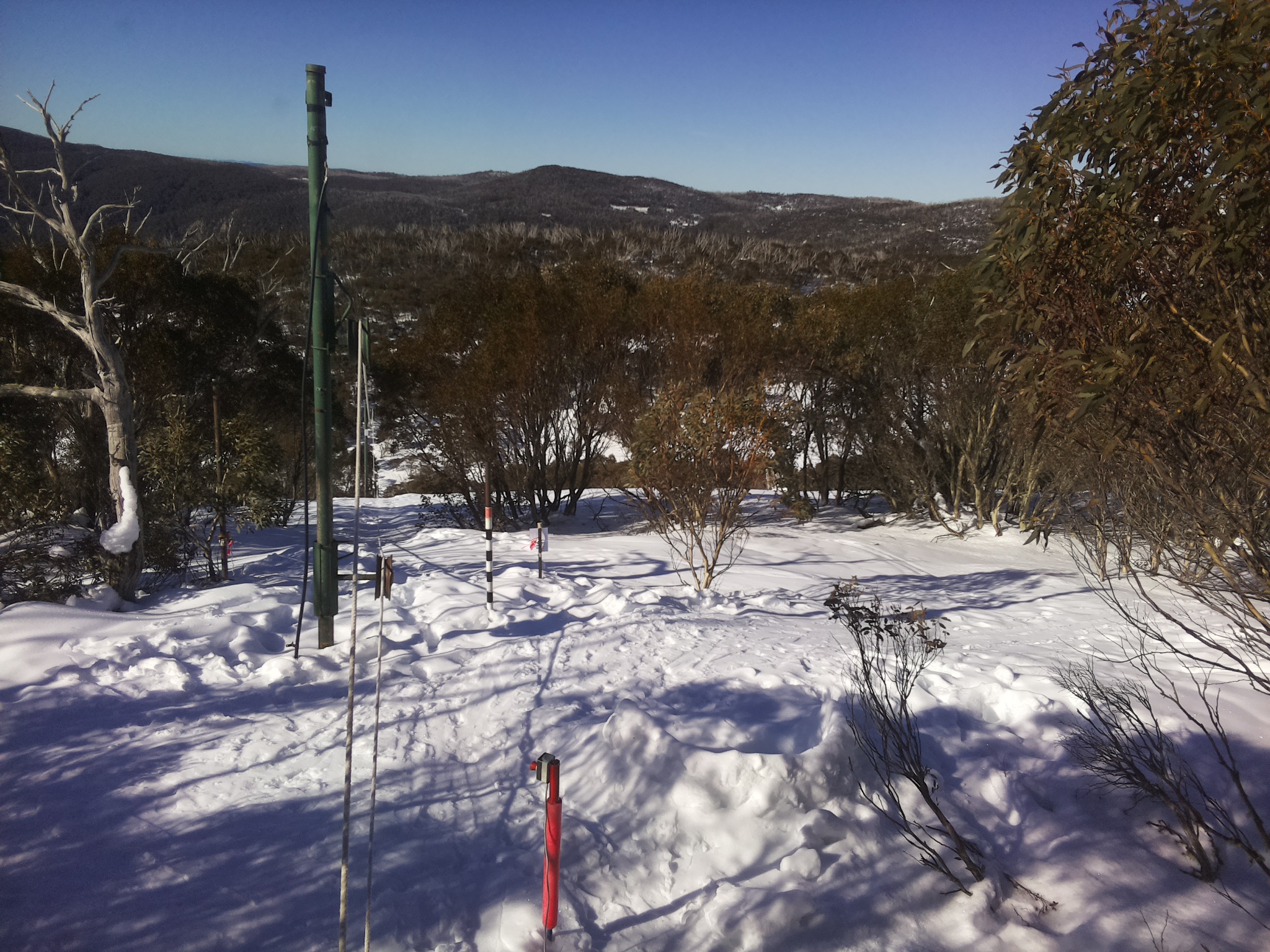Bogong Web Cam 10:00am Sunday 3rd of August 2025
