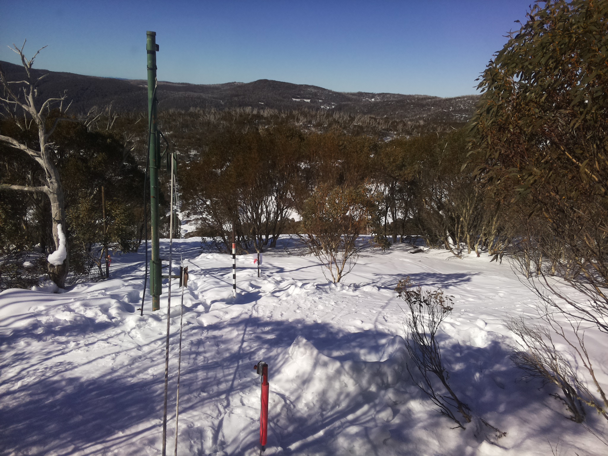 Bogong Web Cam 10:30am Sunday 3rd of August 2025