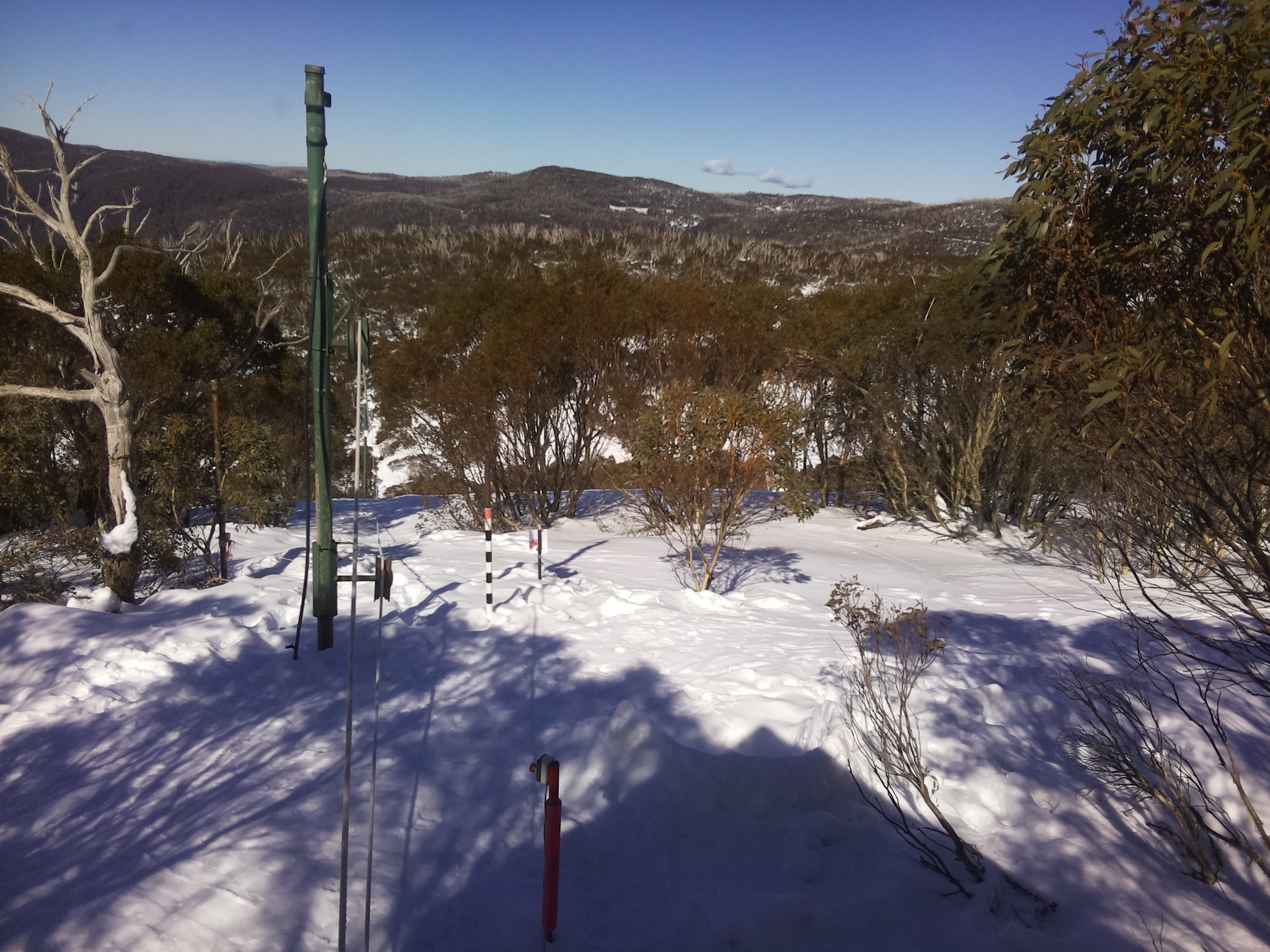 Bogong Web Cam 12:40pm Sunday 3rd of August 2025