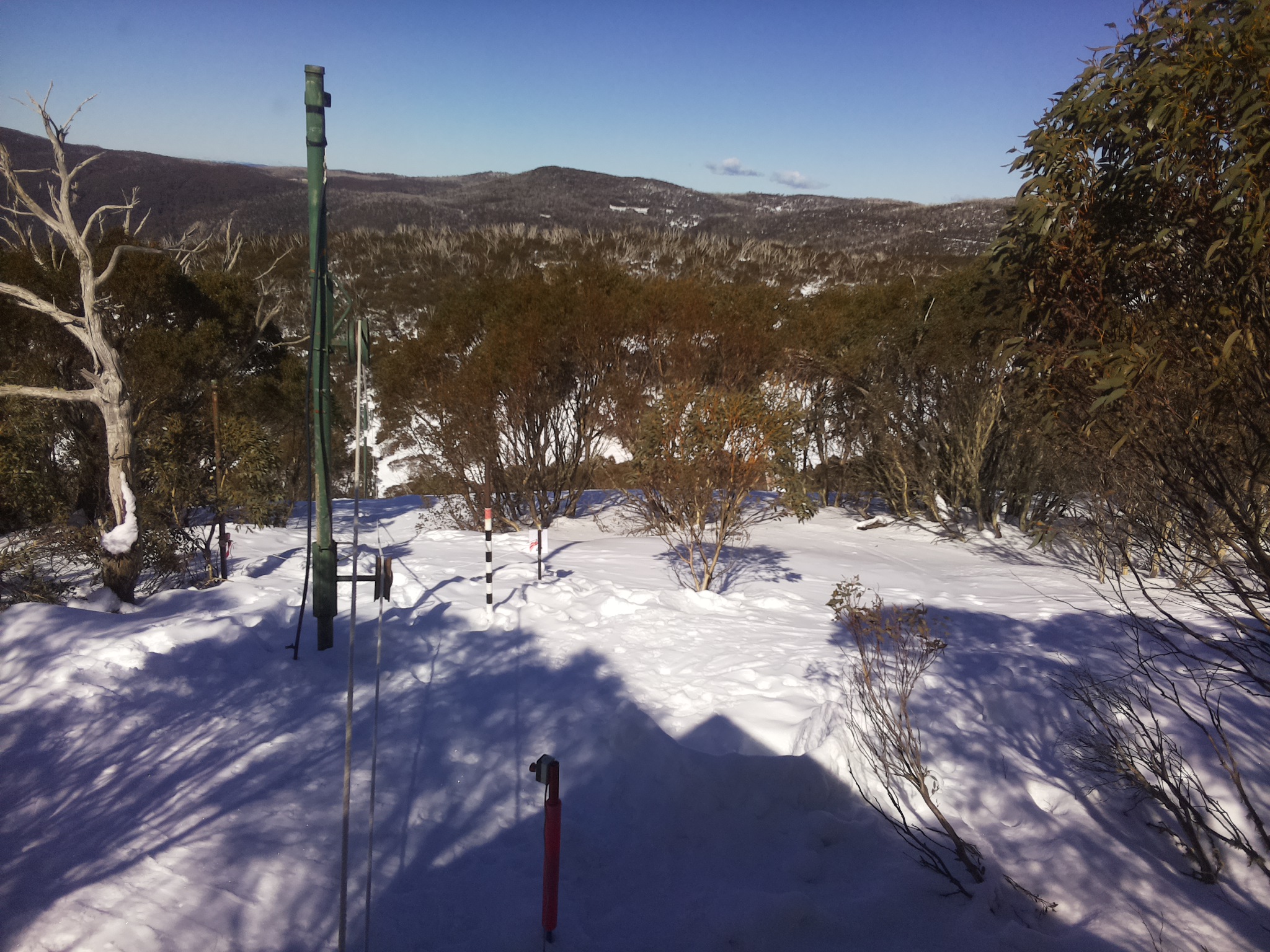 Bogong Web Cam 12:50pm Sunday 3rd of August 2025