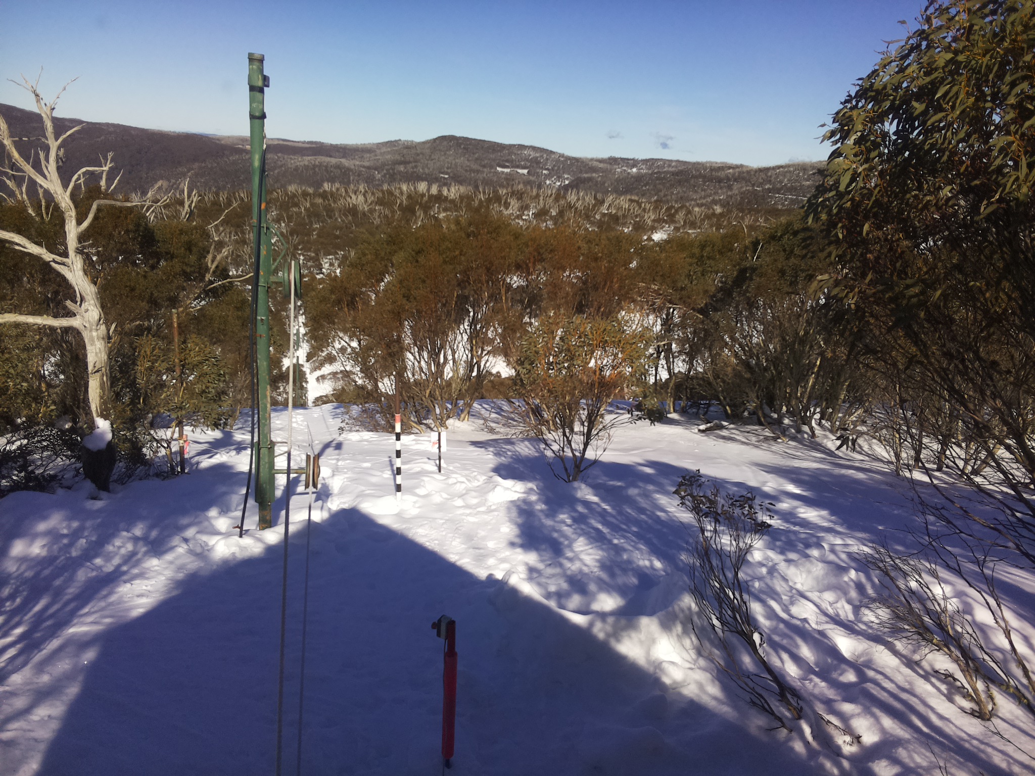 Bogong Web Cam 2:00pm Sunday 3rd of August 2025