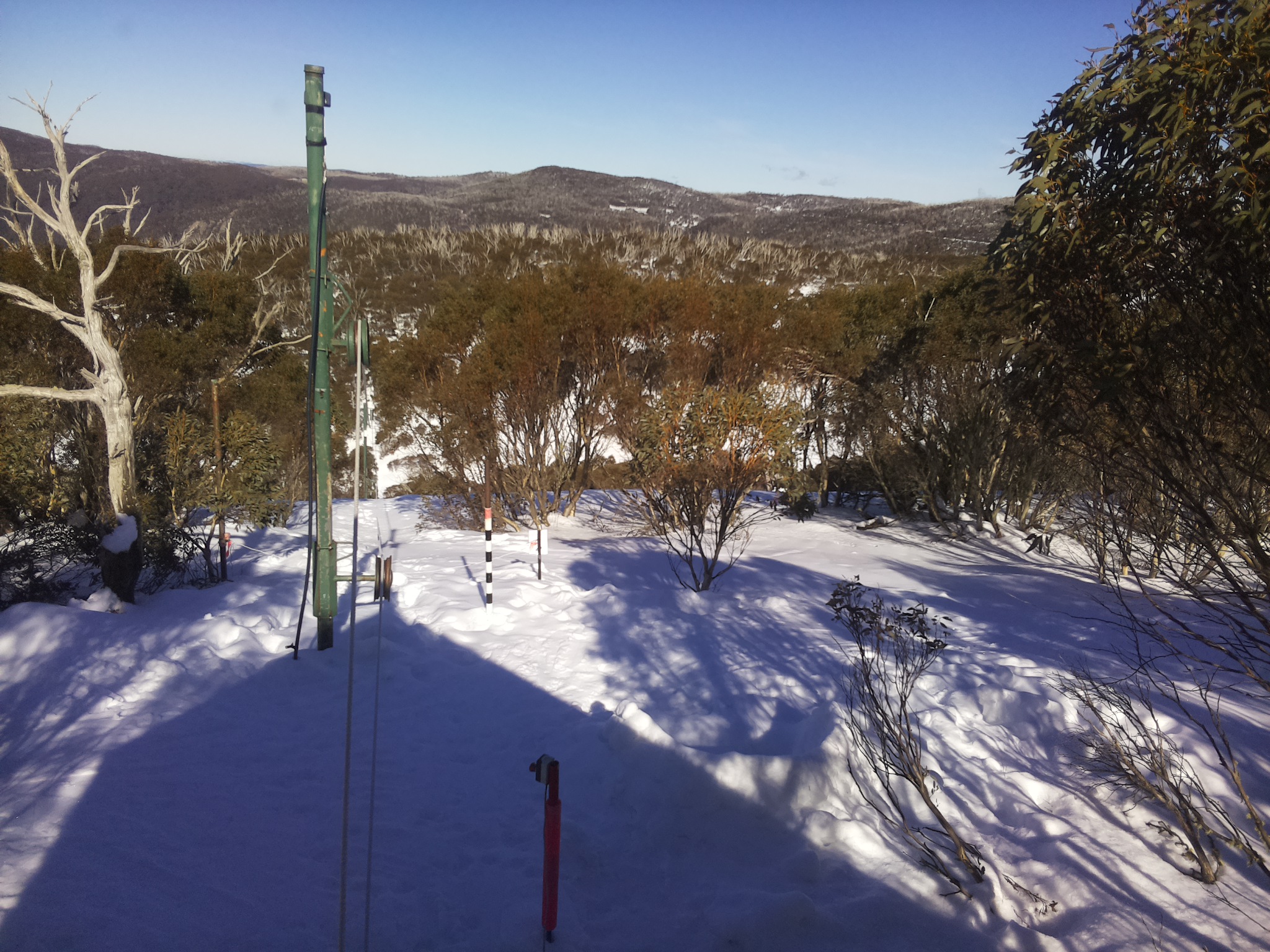 Bogong Web Cam 2:10pm Sunday 3rd of August 2025